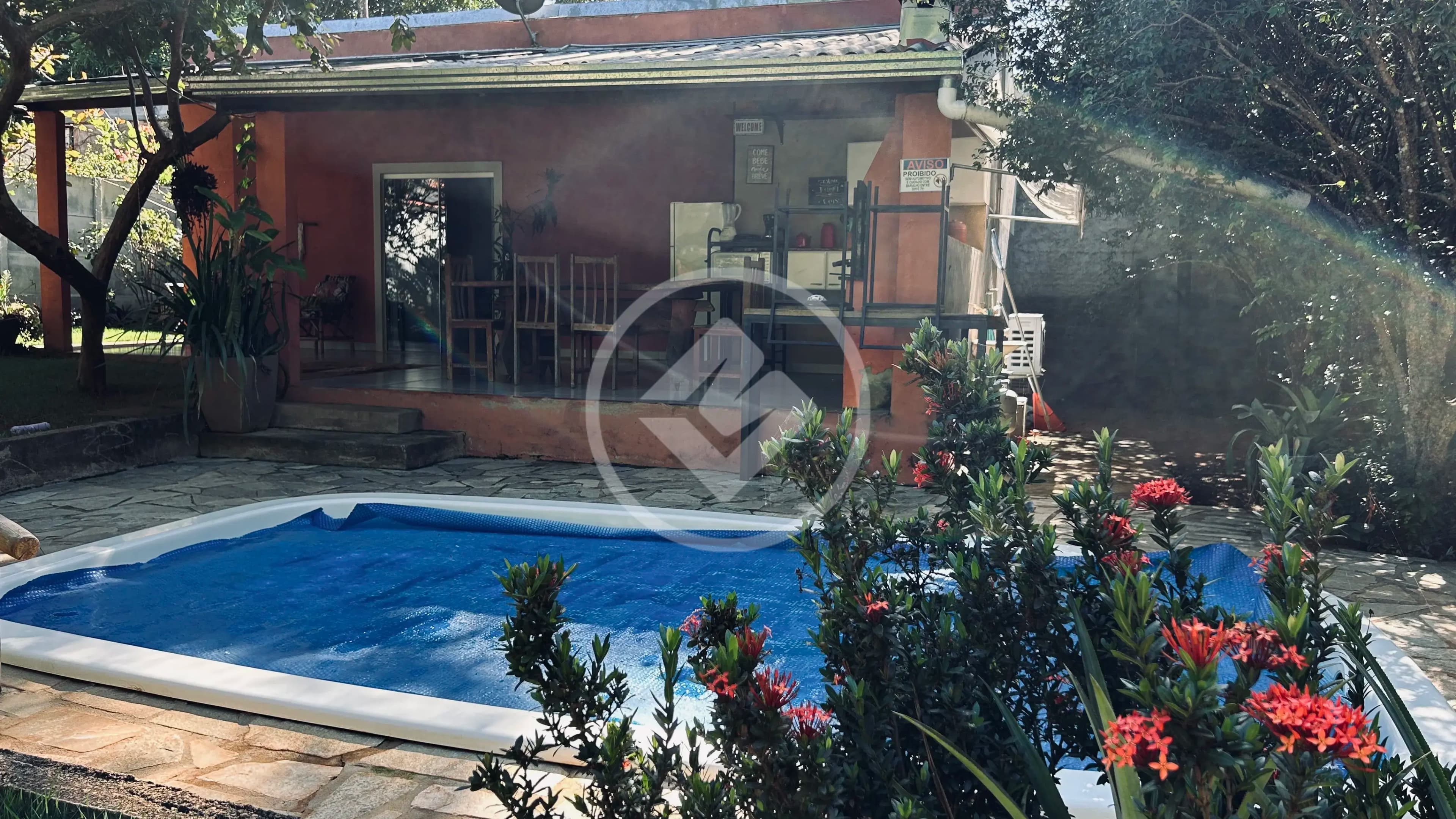 2 casas com oportunidade p/ morar ou investir p/alugues de temporada