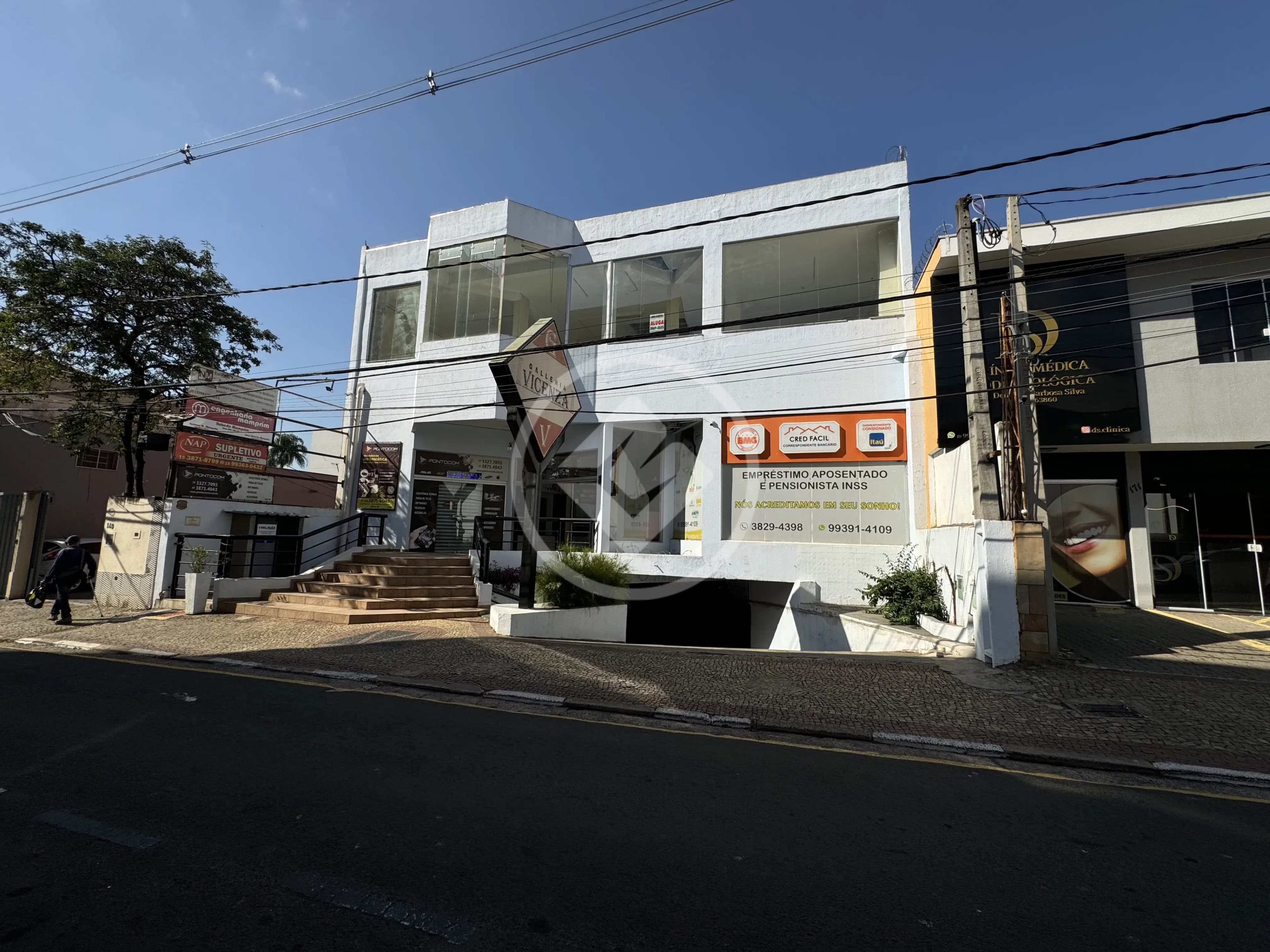 Predio com 02 andares no Centro de Valinhos
