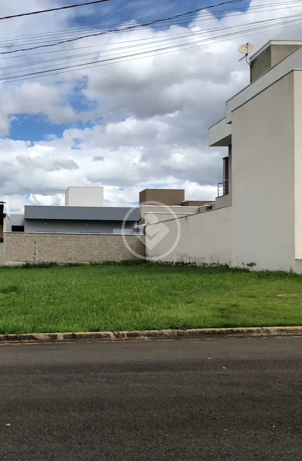Terreno Condomínio Ar2 - Administracao Regional D, Sumaré - SP — foto 1
