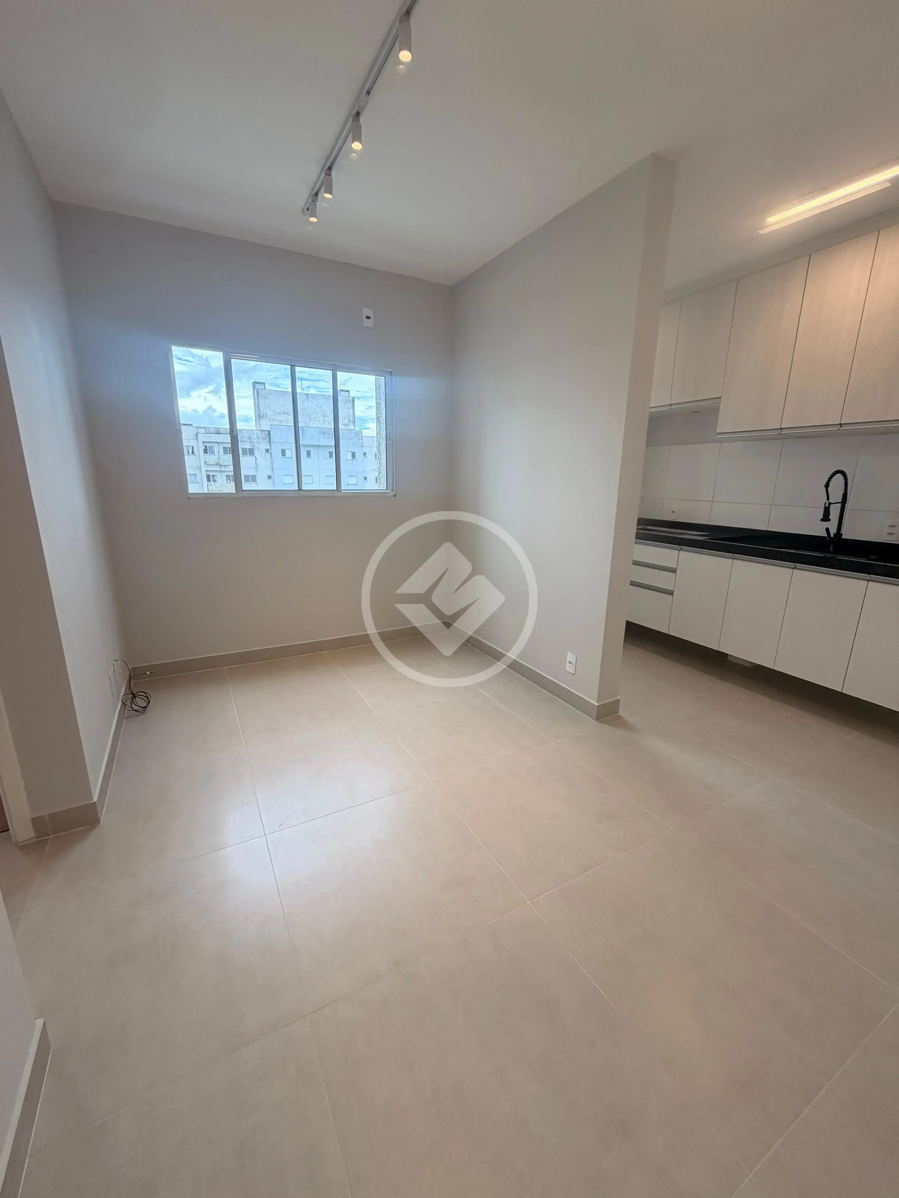 Apartamento de 46 m2, recém reformado, com 2 dormitórios, no Condomínio Residencial Clube Aquaville, no bairro João Aranha em Paulínia.