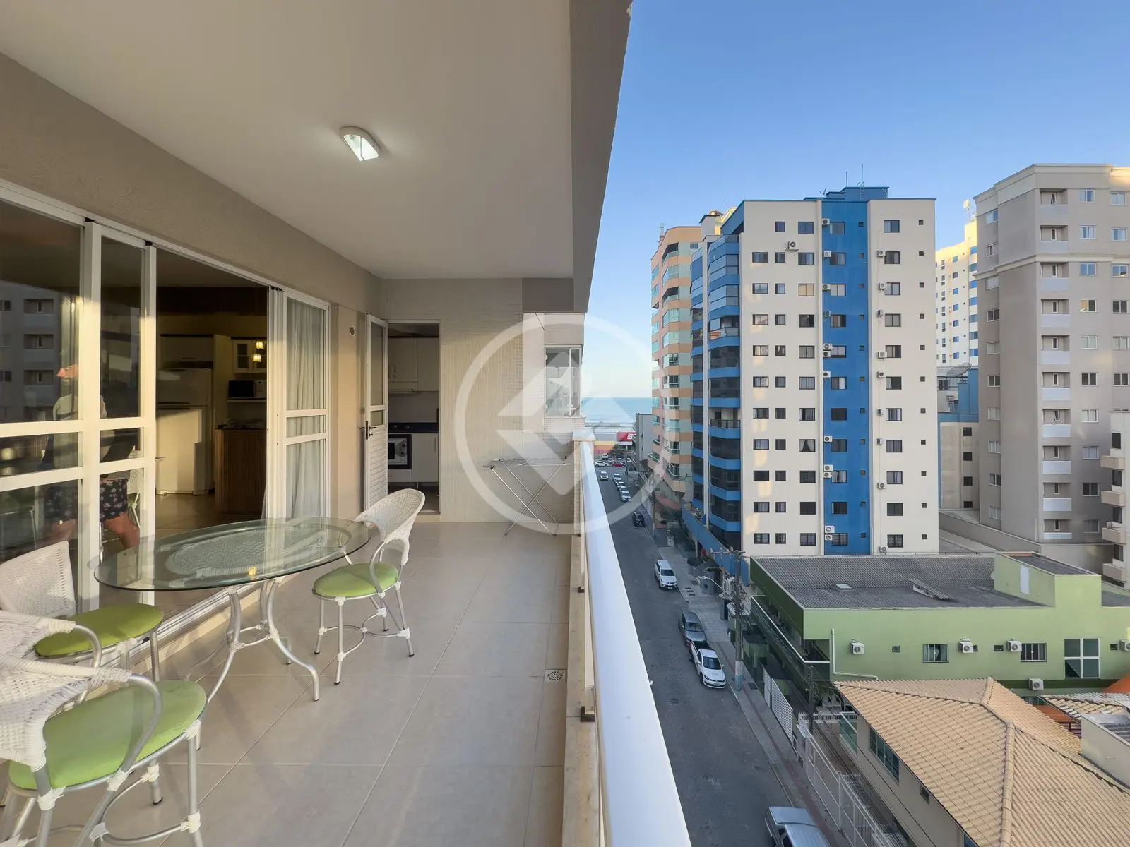 Apartamento 3 quartos no Meia Praia, Itapema — foto 3 de 6