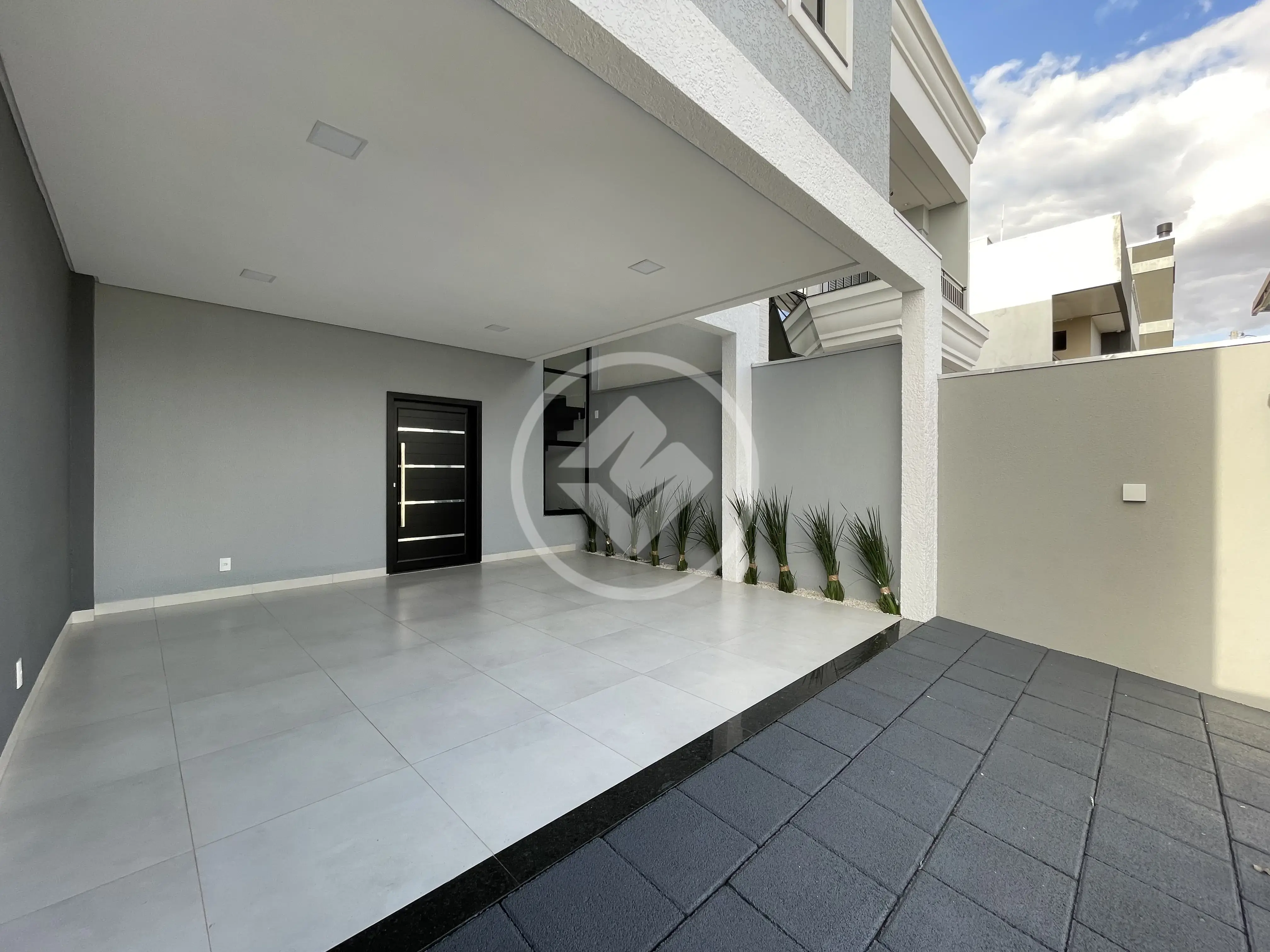 Sobrado Santa Felicidade, Cascavel - PR — foto 1