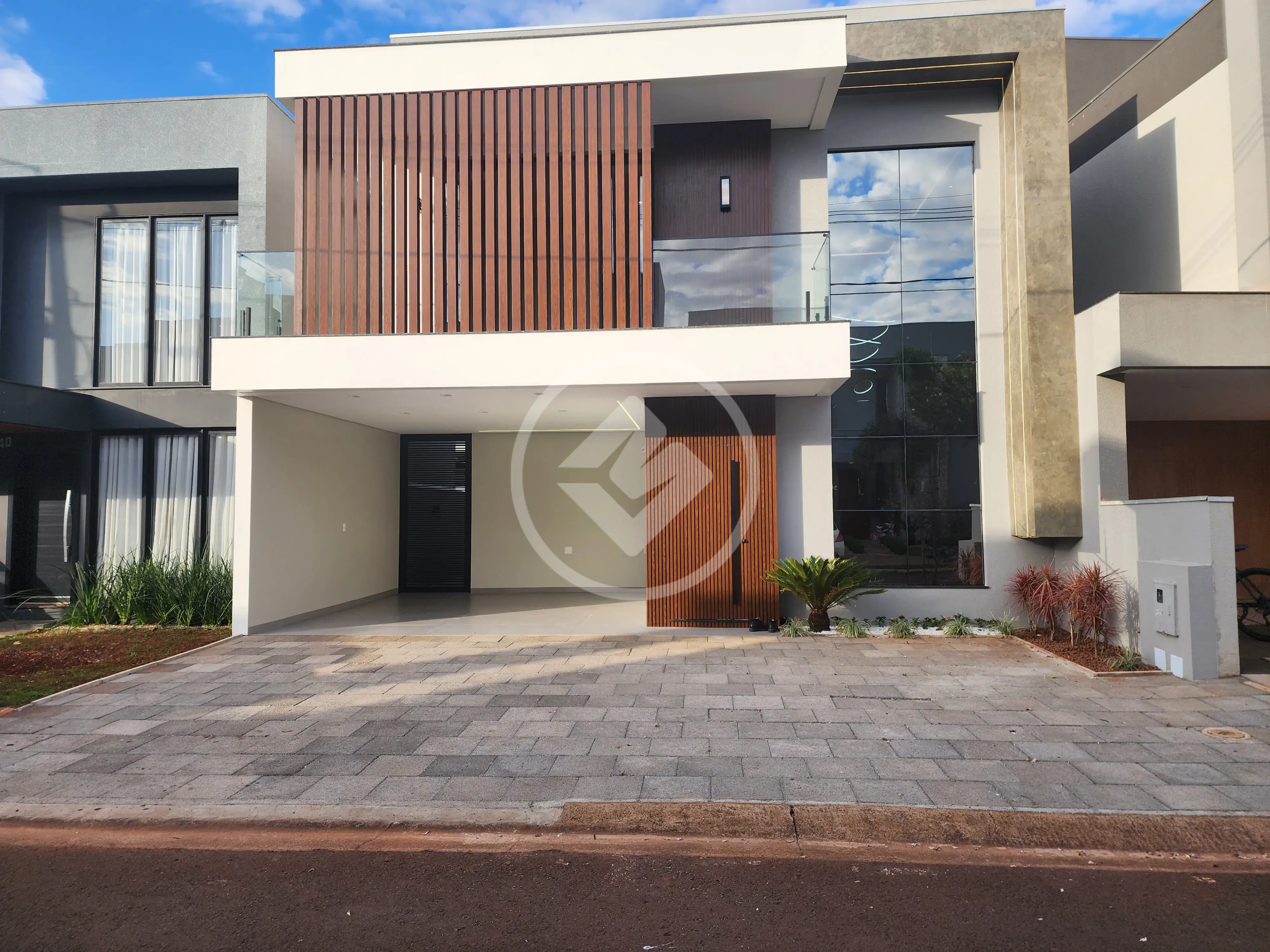Sobrado Em Condomínio FAG, Cascavel - PR — foto 1