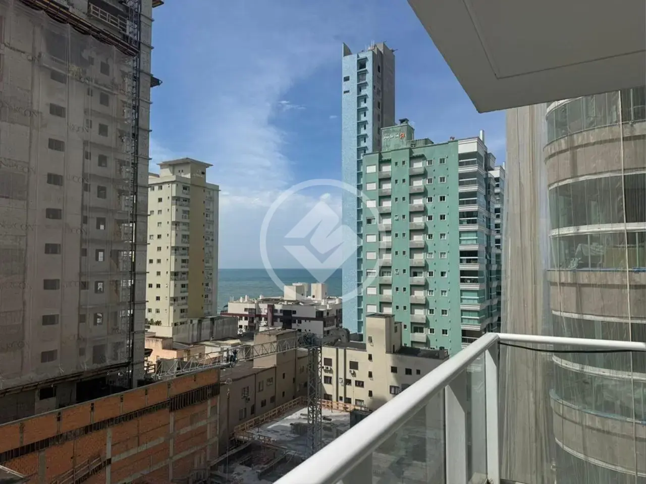 Apartamento 4 quartos no Meia Praia, Itapema — foto 3 de 4