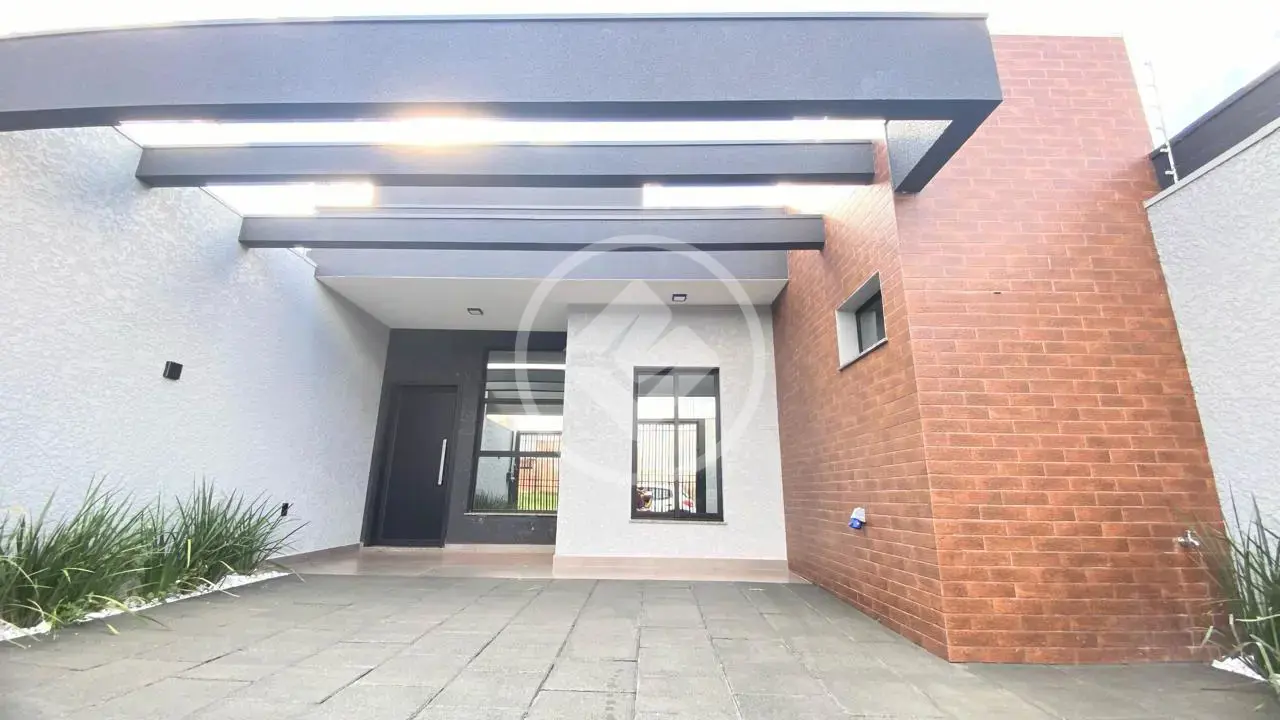 Casa à venda com 1 suíte + 2 quartos., no Colinas Tropical - Cascavel/PR