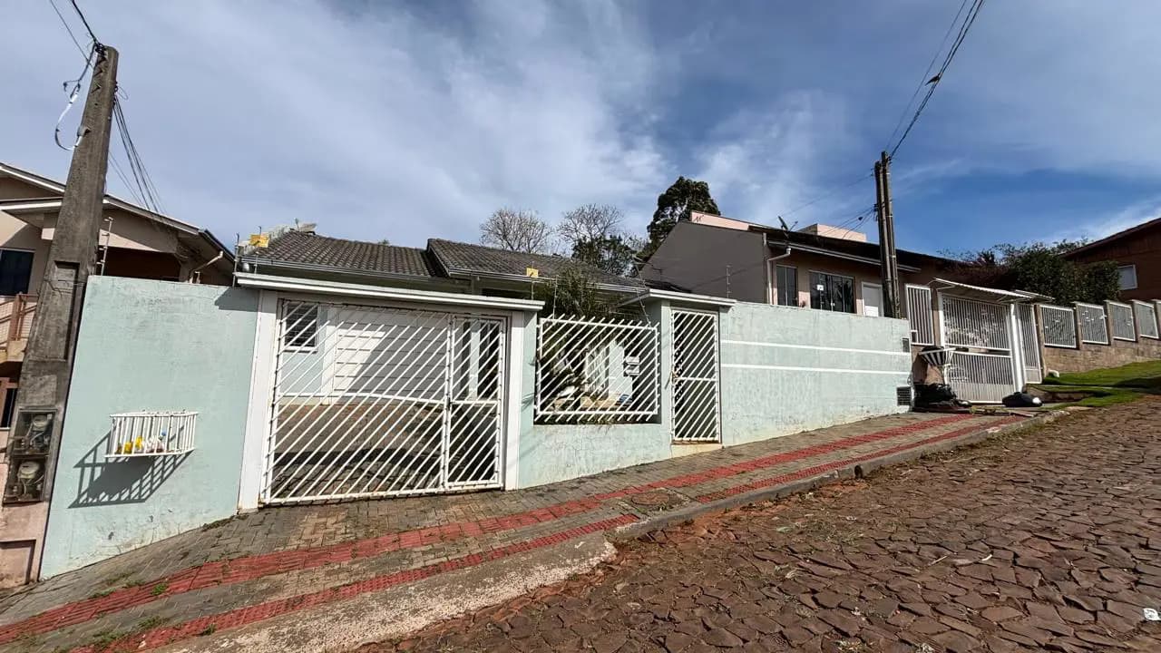Casa no Bairro Araras