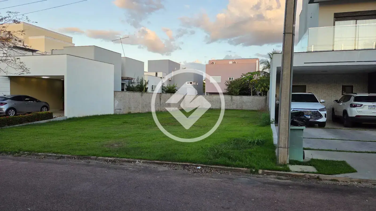 Terreno Condomínio Condomínio Belvedere, Cuiabá - MT — foto 2