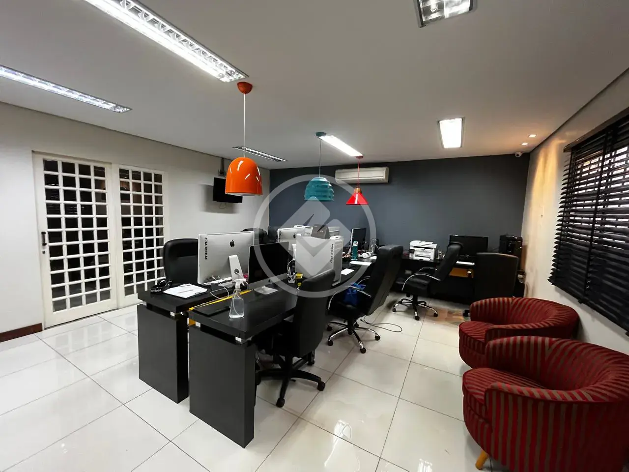 Casa Comercial 8 quartos no DUQUE DE CAXIAS I, Cuiabá — foto 5 de 6