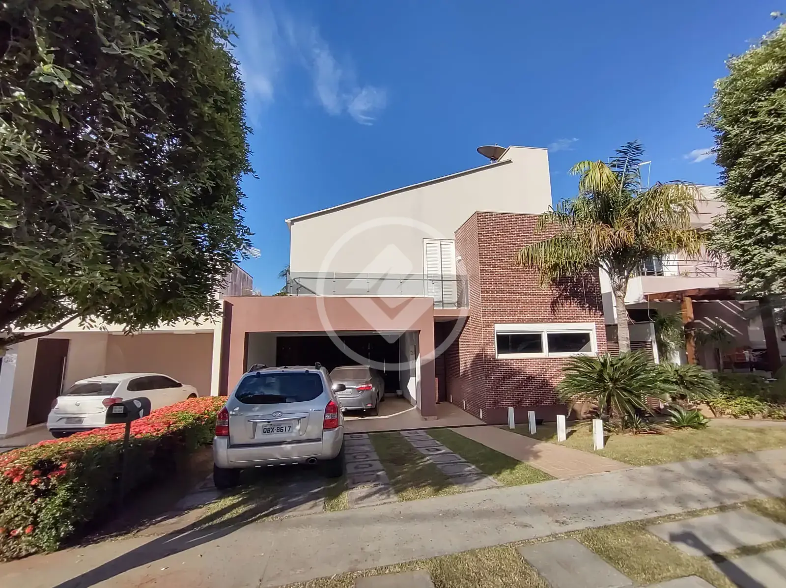 Casa com cinema no Belvedere!