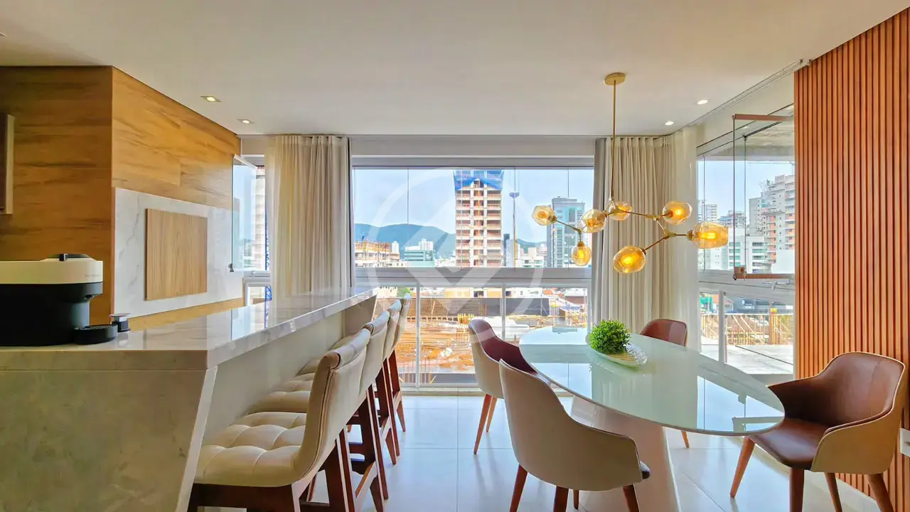 Apartamento 3 quartos no Meia Praia, Itapema — foto 3 de 6