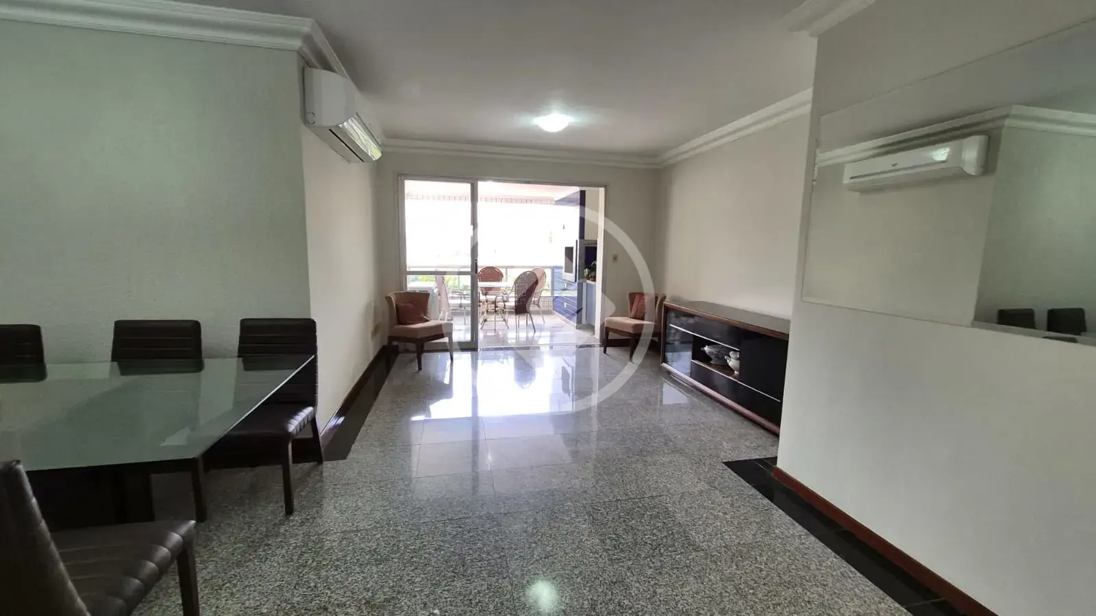 EDIFÍCIO MATISSE: 4 QUARTOS, APARTAMENTO AMPLO E EXELENTE LOCALIZAÇÃO