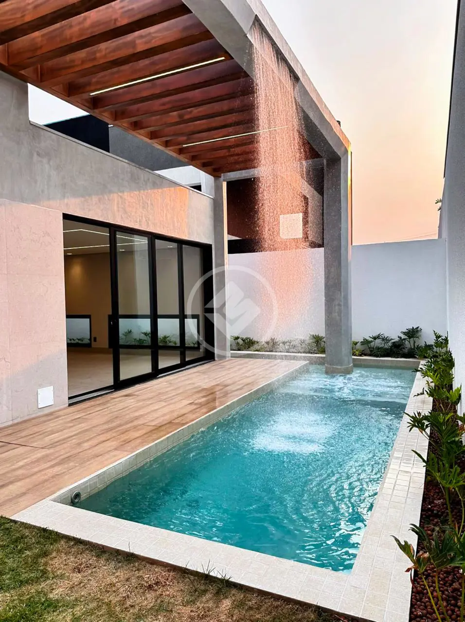 Casa Condomínio Condomínio Residencial Florais da Mata, Várzea Grande - MT — foto 2