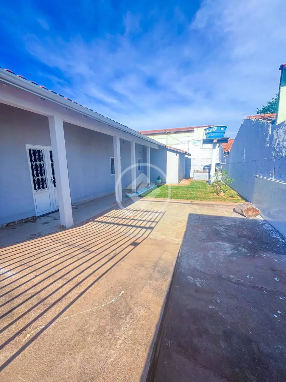 Casa 3 quartos sendo 2 suítes, no bairro CPA 2, Cuiabá-MT