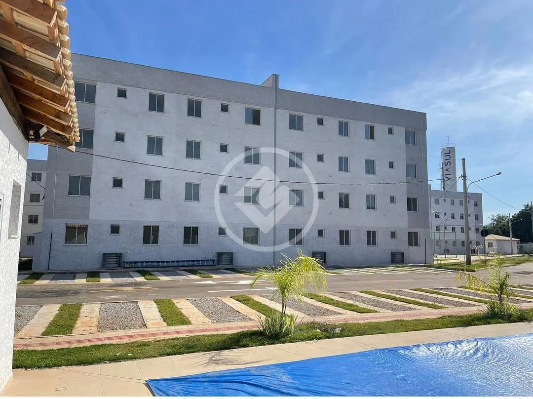 Apartamento no Condomínio Campos do Coxipo com Dois Quartos um Banheiro com Cozinha Americana Bairro Boa Esperança R$ 190.000,00