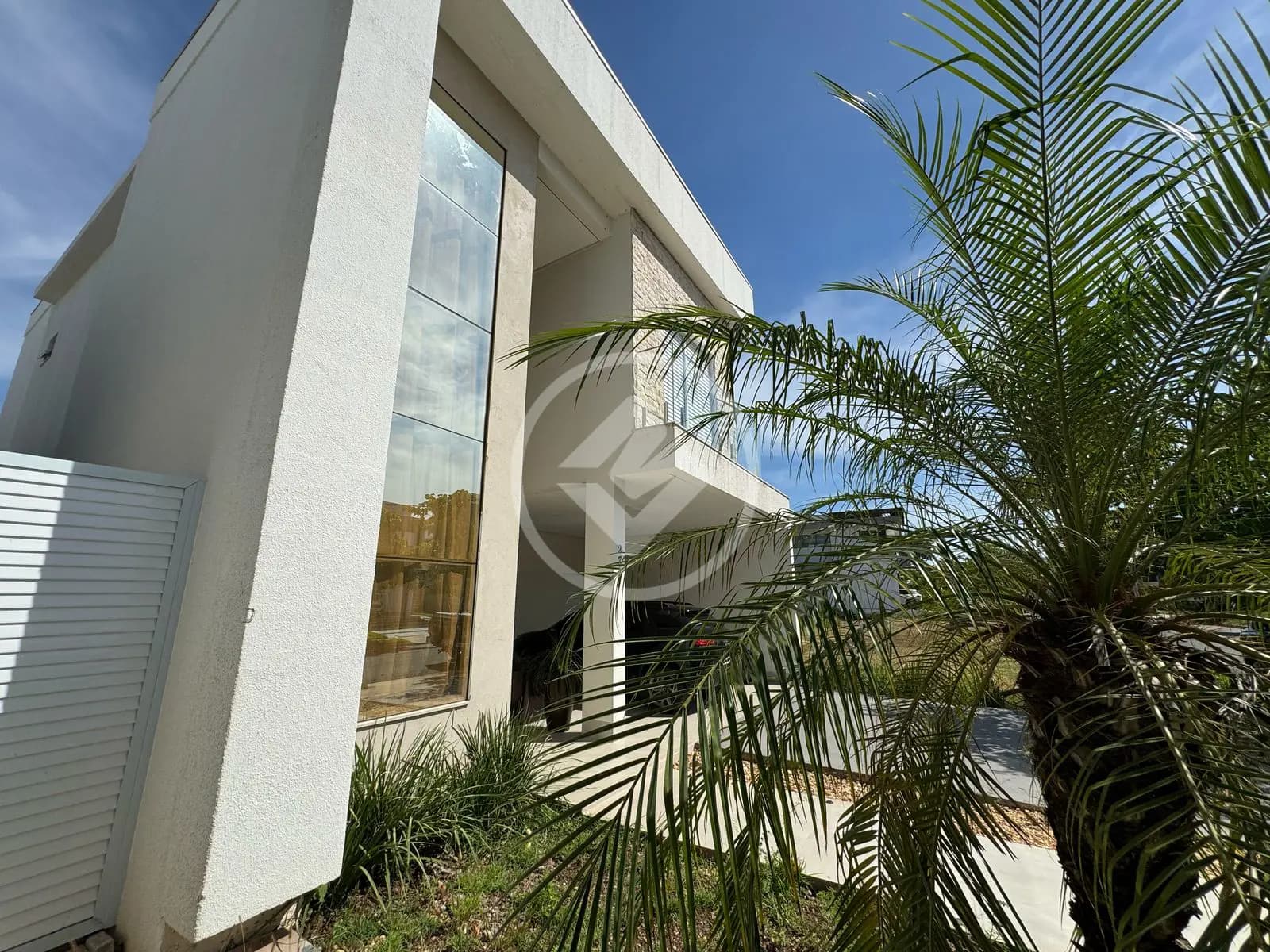 Casa Condomínio Jardim Imperial, Cuiabá - MT — foto 1