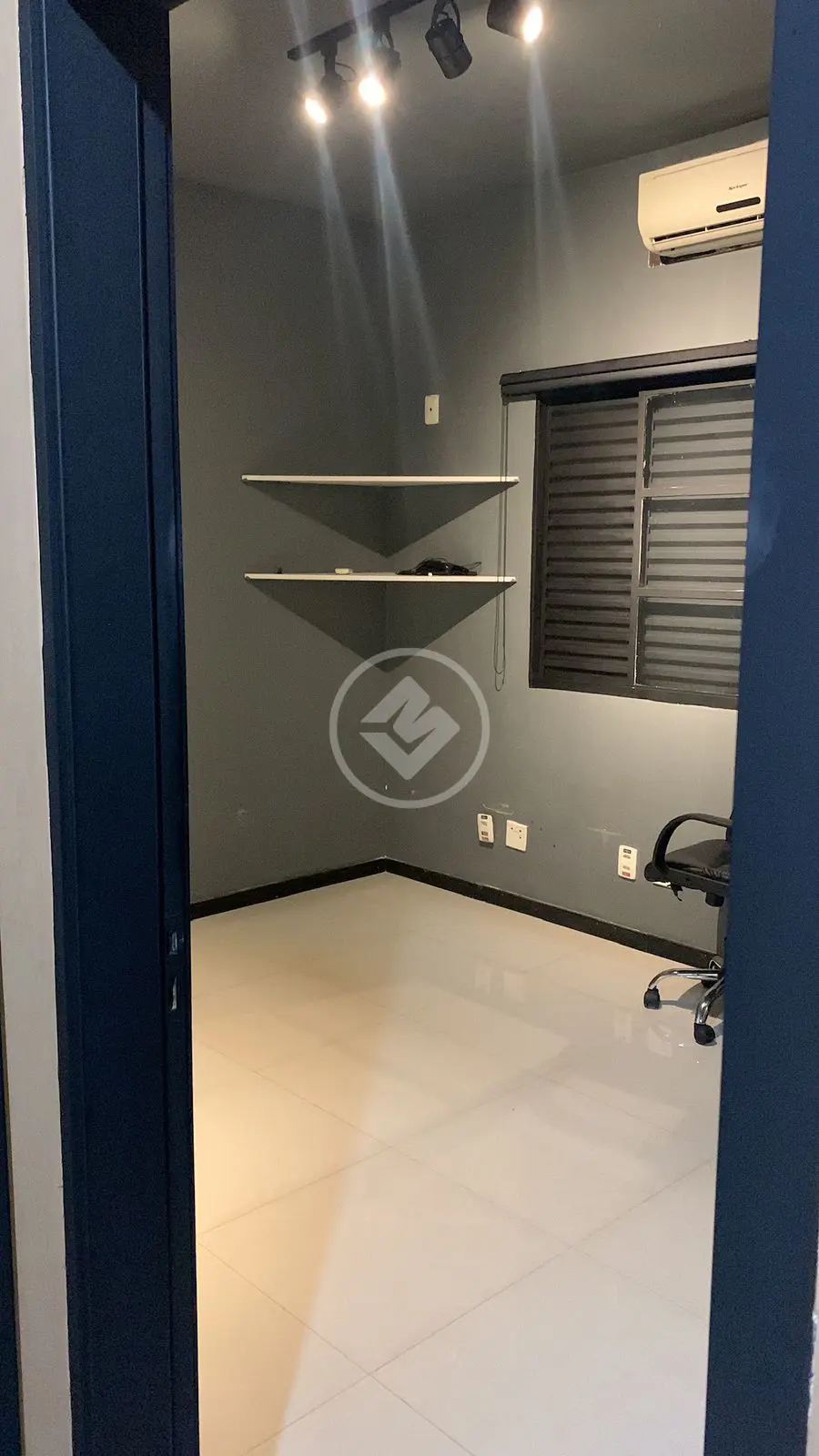 Casa Comercial 10 quartos no JARDIM CUIABÁ, Cuiabá — foto 4 de 6