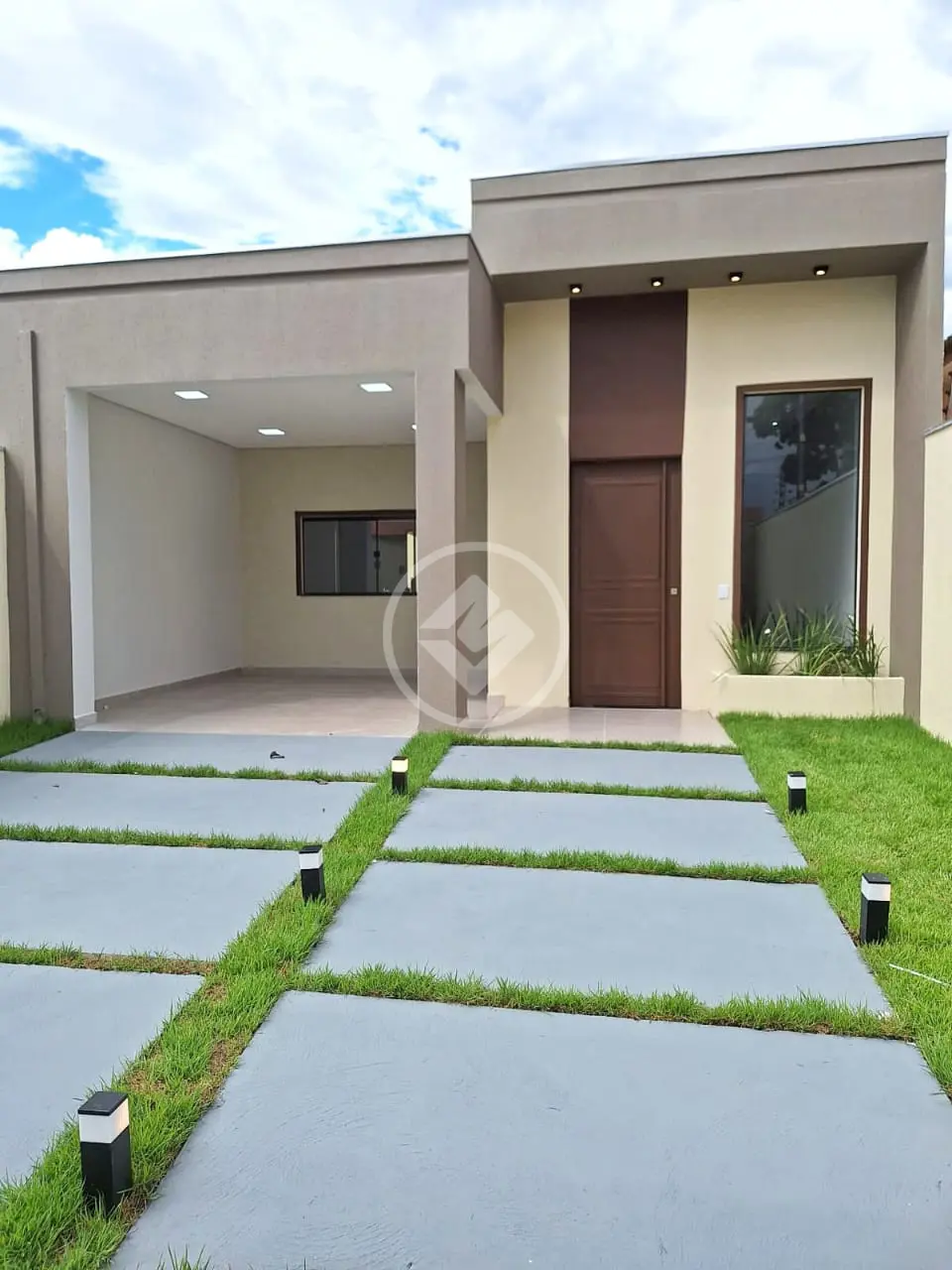 CASA TÉRREA EXCLUSIVA – DESIGN MODERNO E CONFORTO NO RECANTO DOS PÁSSAROS