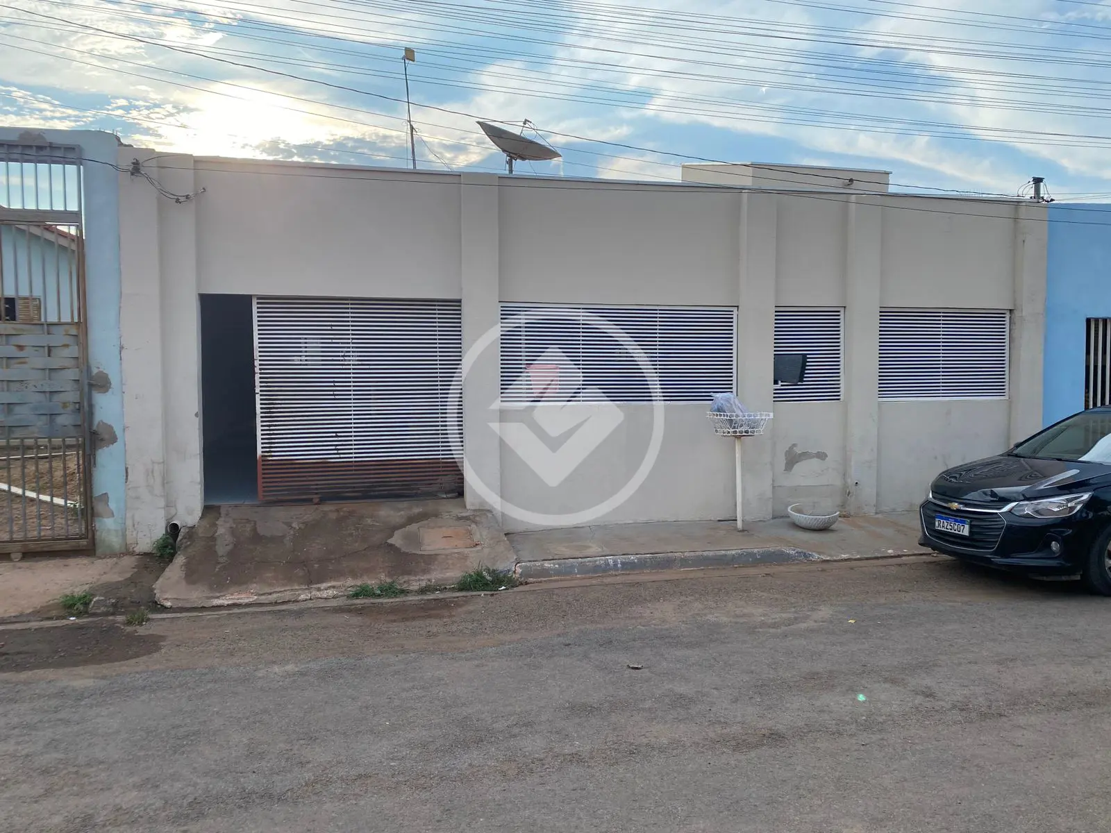 Casa com 2 quartos e 1 suíte R$320.000,00