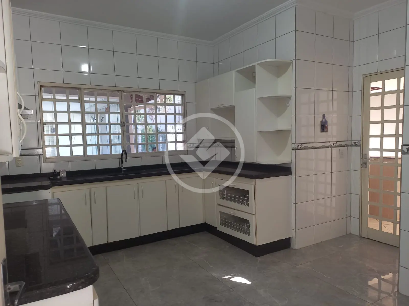 Sobrado Em Condomínio 5 quartos no Jardim Leblon, Cuiabá — foto 5 de 6