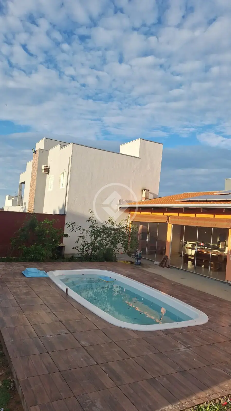 Casa em Chapada dos Guimarães | Energia Solar | 1200m² de área | Piscina – R$990.000,00