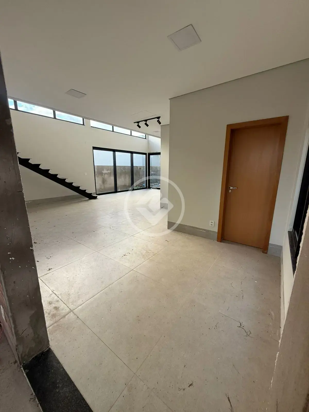 Sobrado Em Condomínio Jardim Imperial, Cuiabá - MT — foto 1