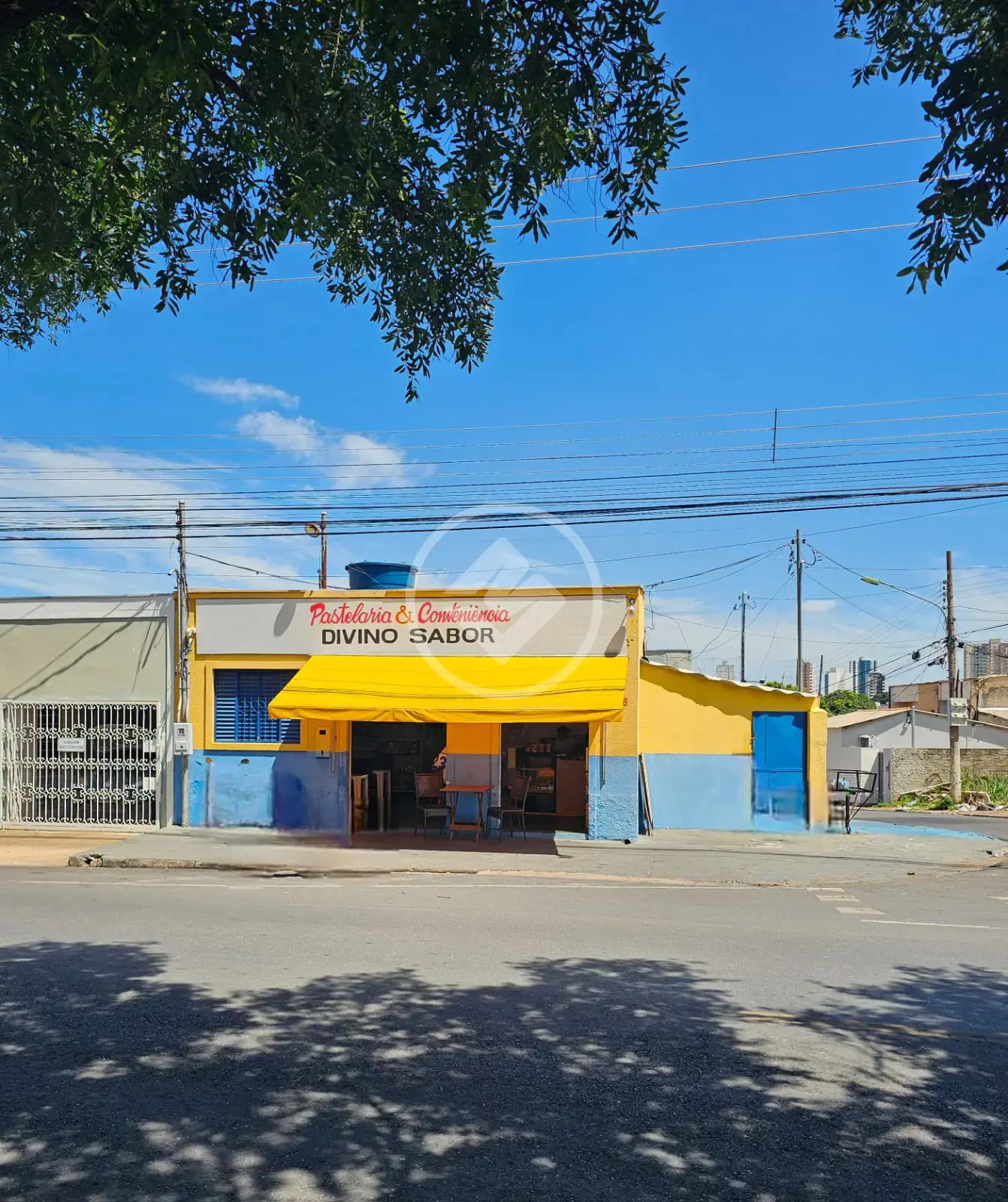 Casa Comercial Lixeira, Cuiabá - MT — foto 1