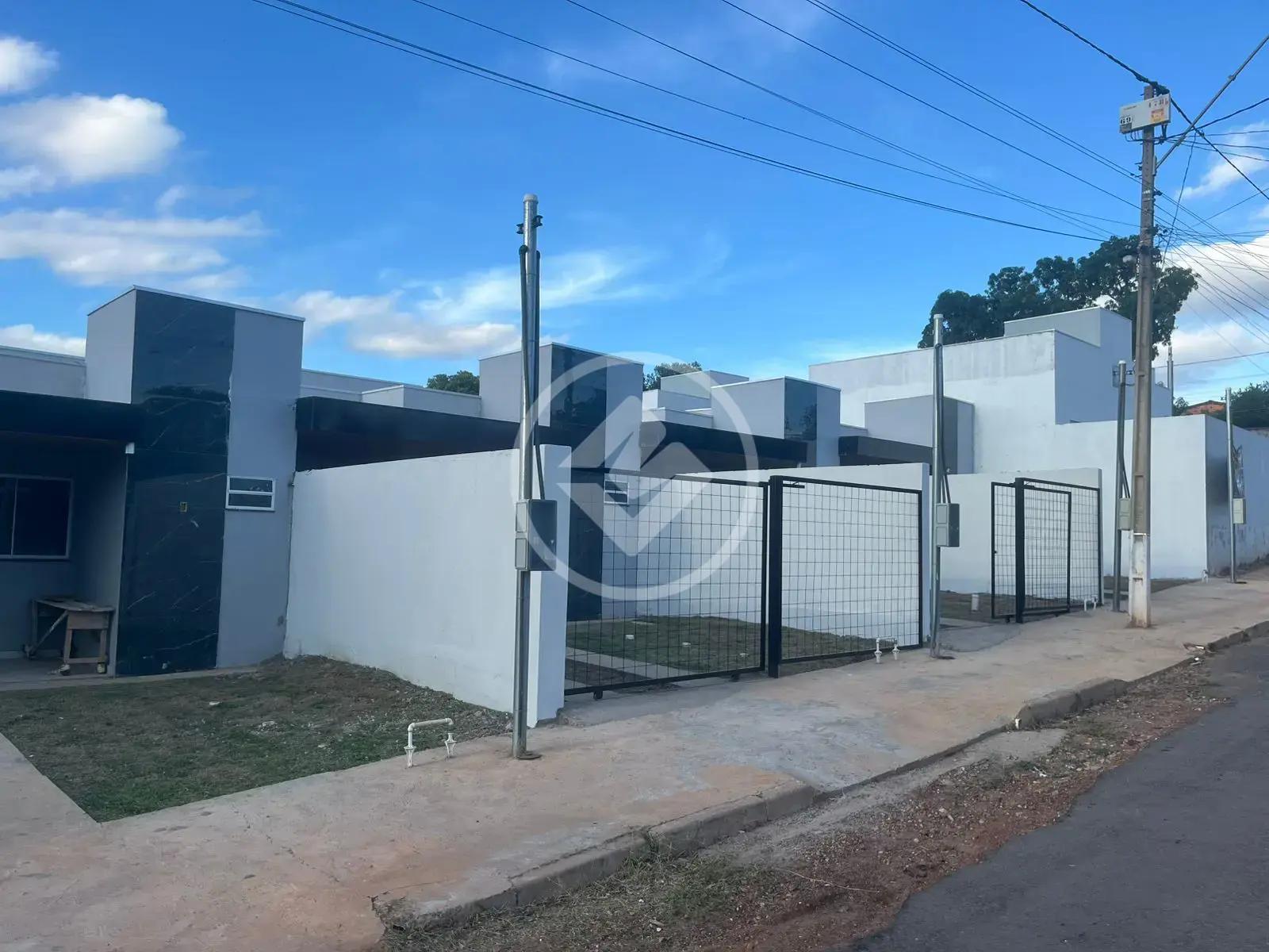 Casa 2 quartos no Jardim Paula II, Várzea Grande — foto 3 de 5