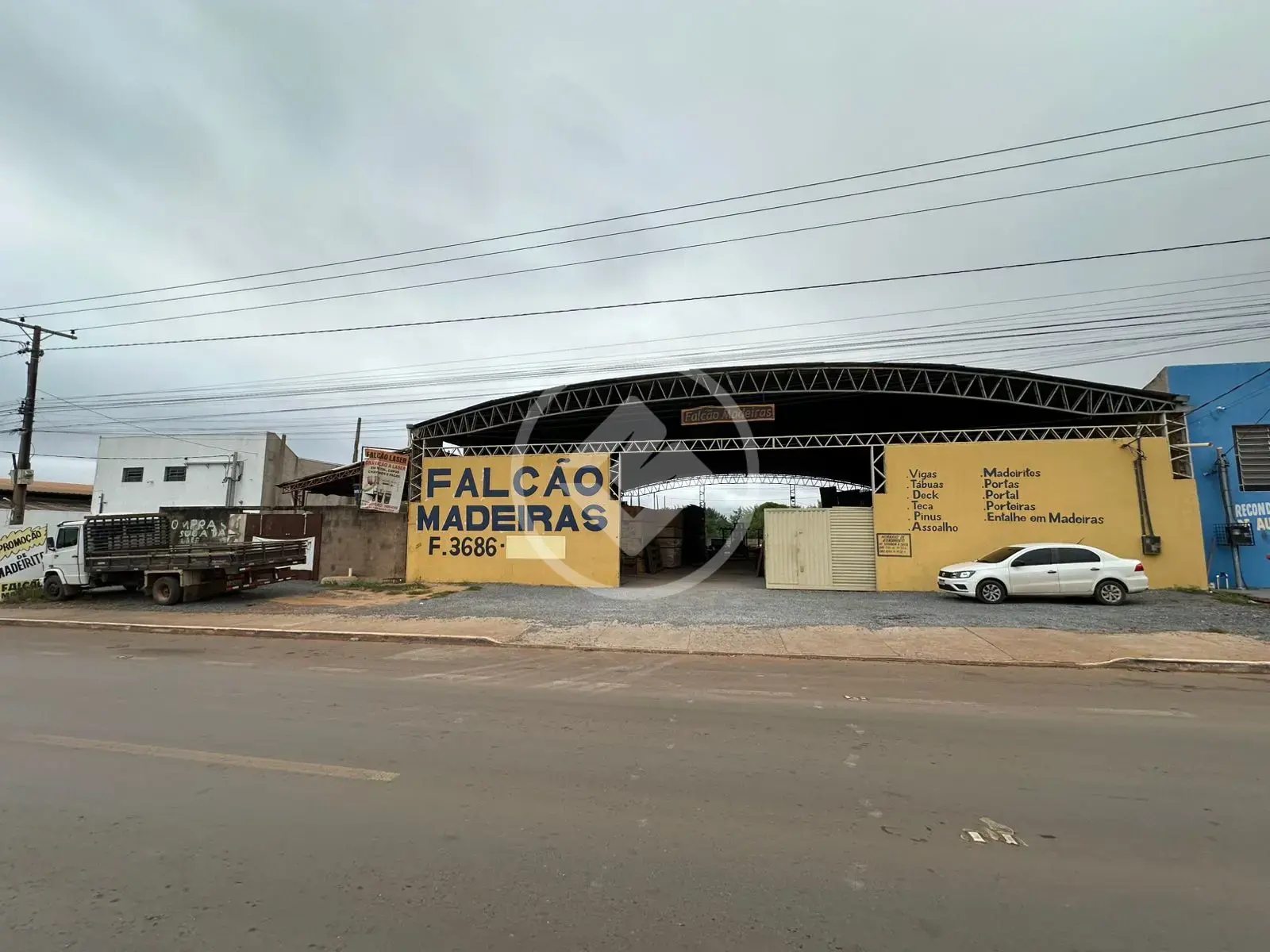 Investimento Estratégico em Várzea Grande – 3 Barracões na Filinto Müller