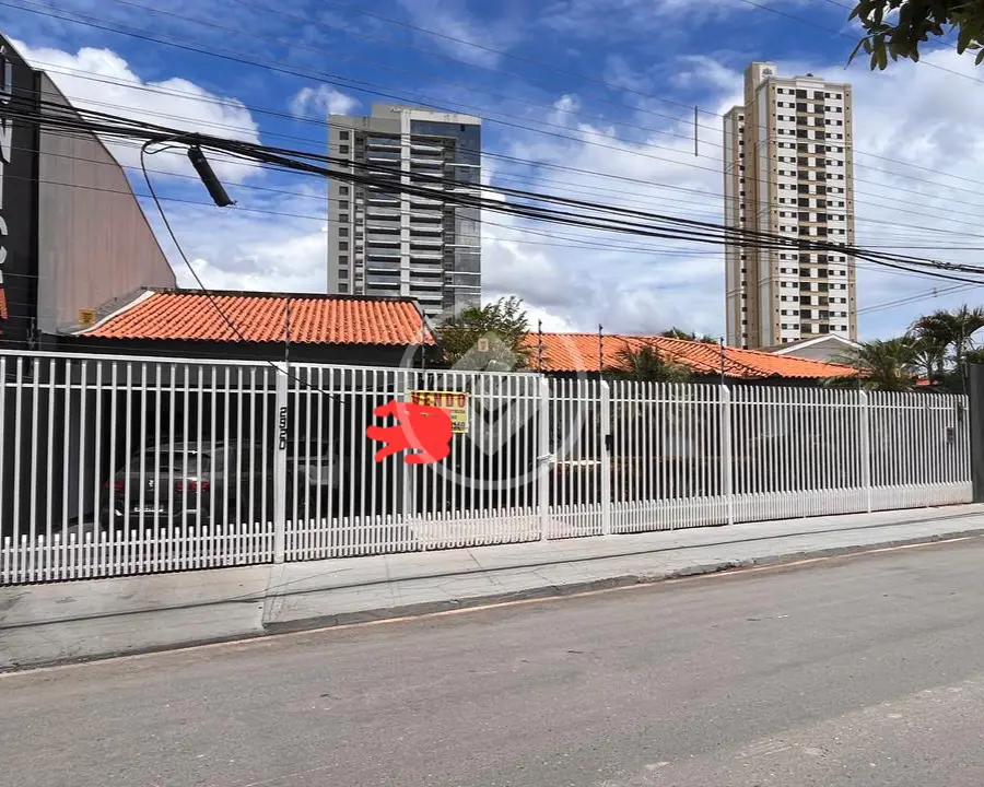 Casa comercial térrea 450m2. Jardim das Américas. Cuiabá-MT