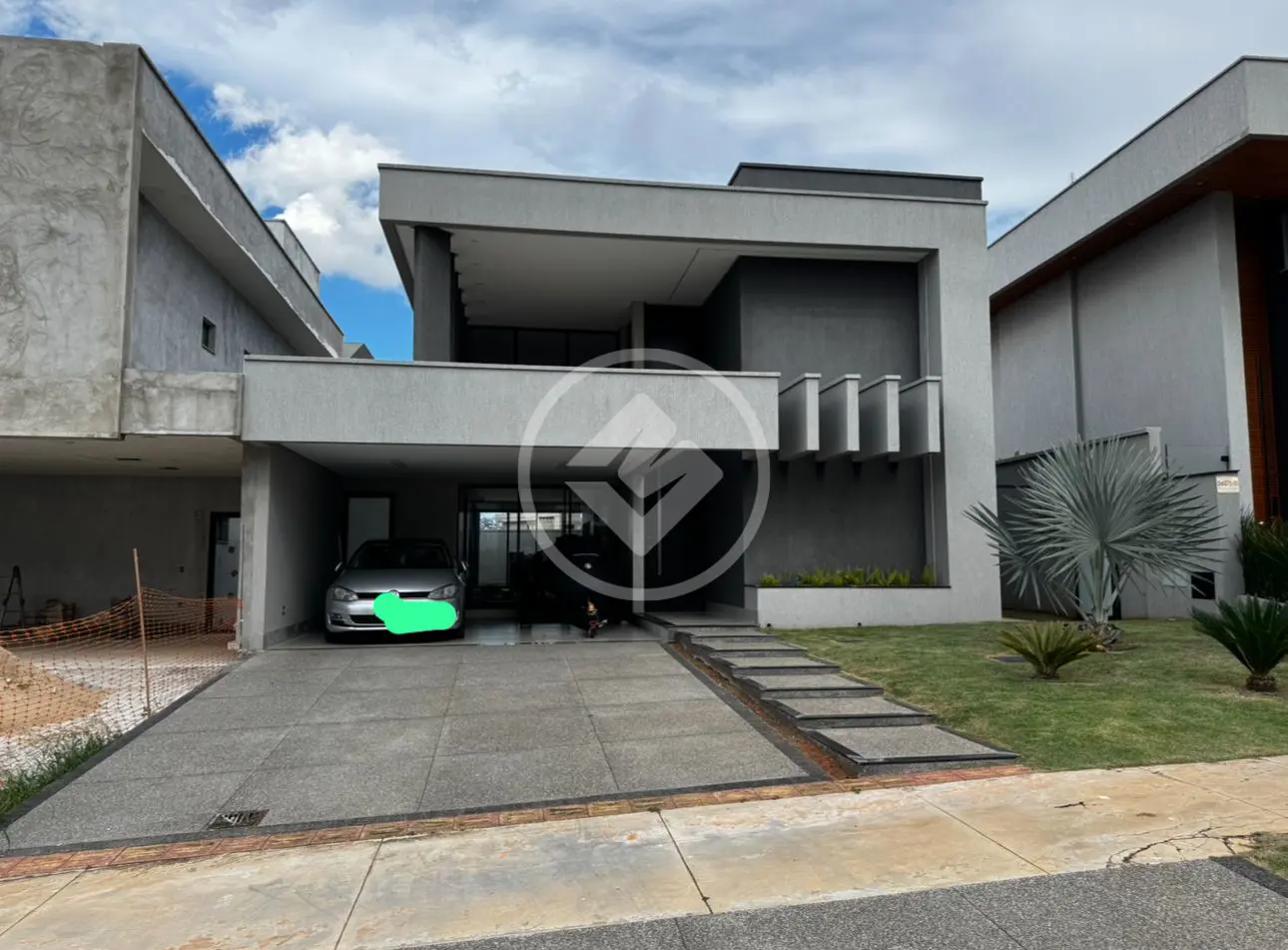 casa terrea condomionio parqville pinheiros toda em armarios