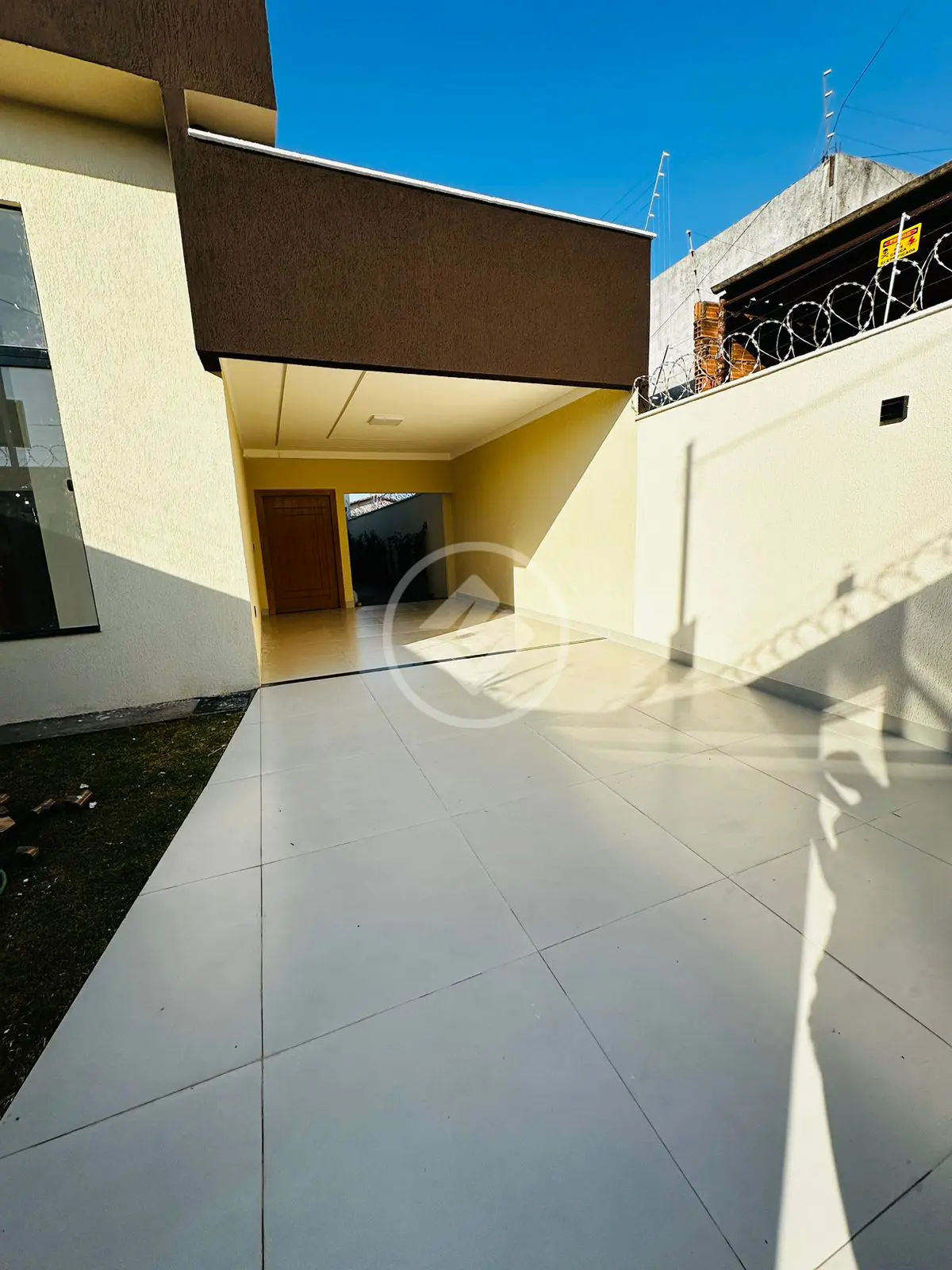 CASA ALTO PADRAO NA VILA OLIVEIRA EM APARECIDA DE GOIANIA