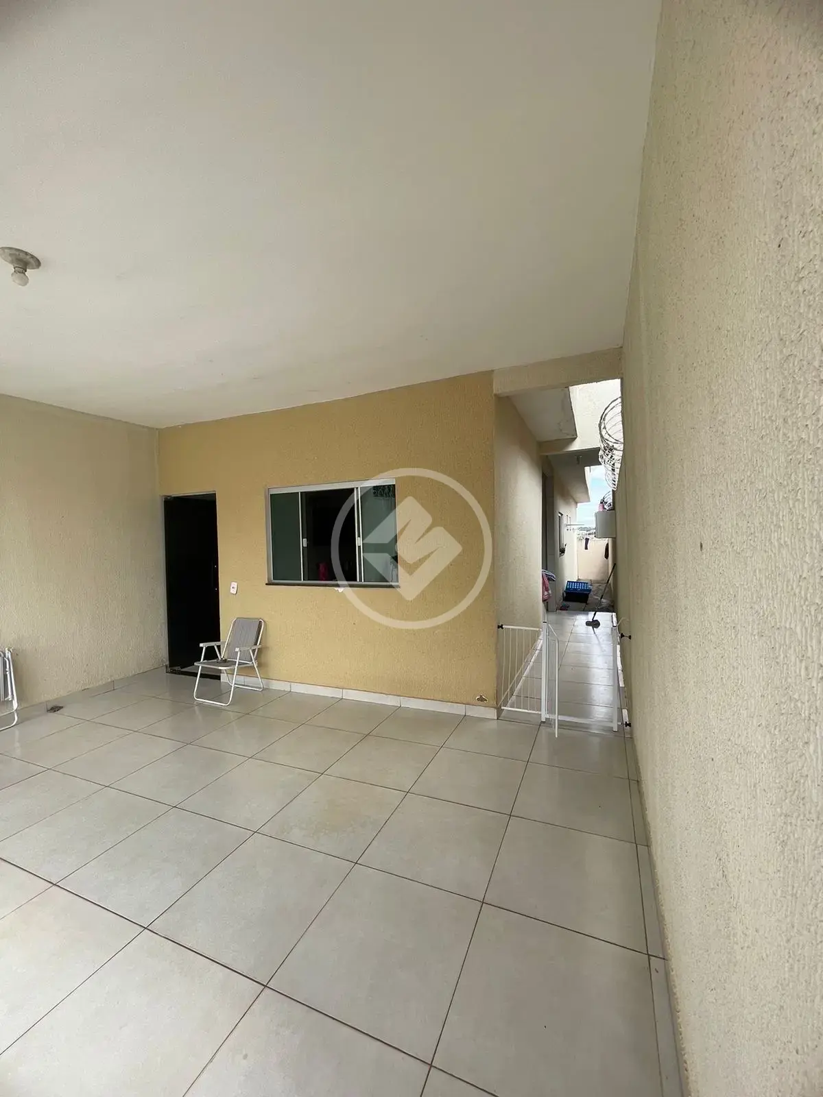 Terreno com 2 casas, 2q 1 suite setor das nações
