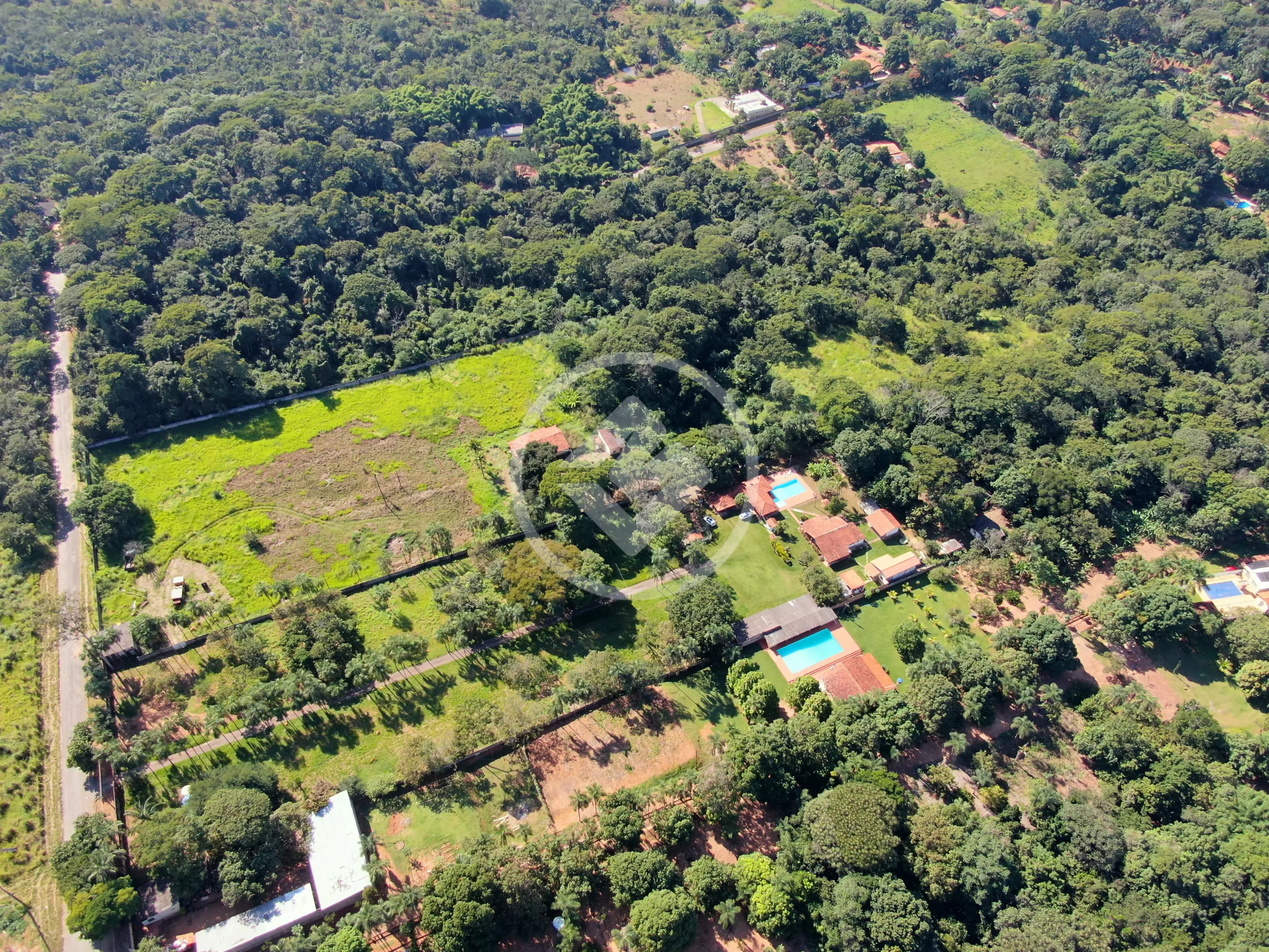 Fazenda no Estância Vargem Bonita, Senador Canedo — foto 3 de 6