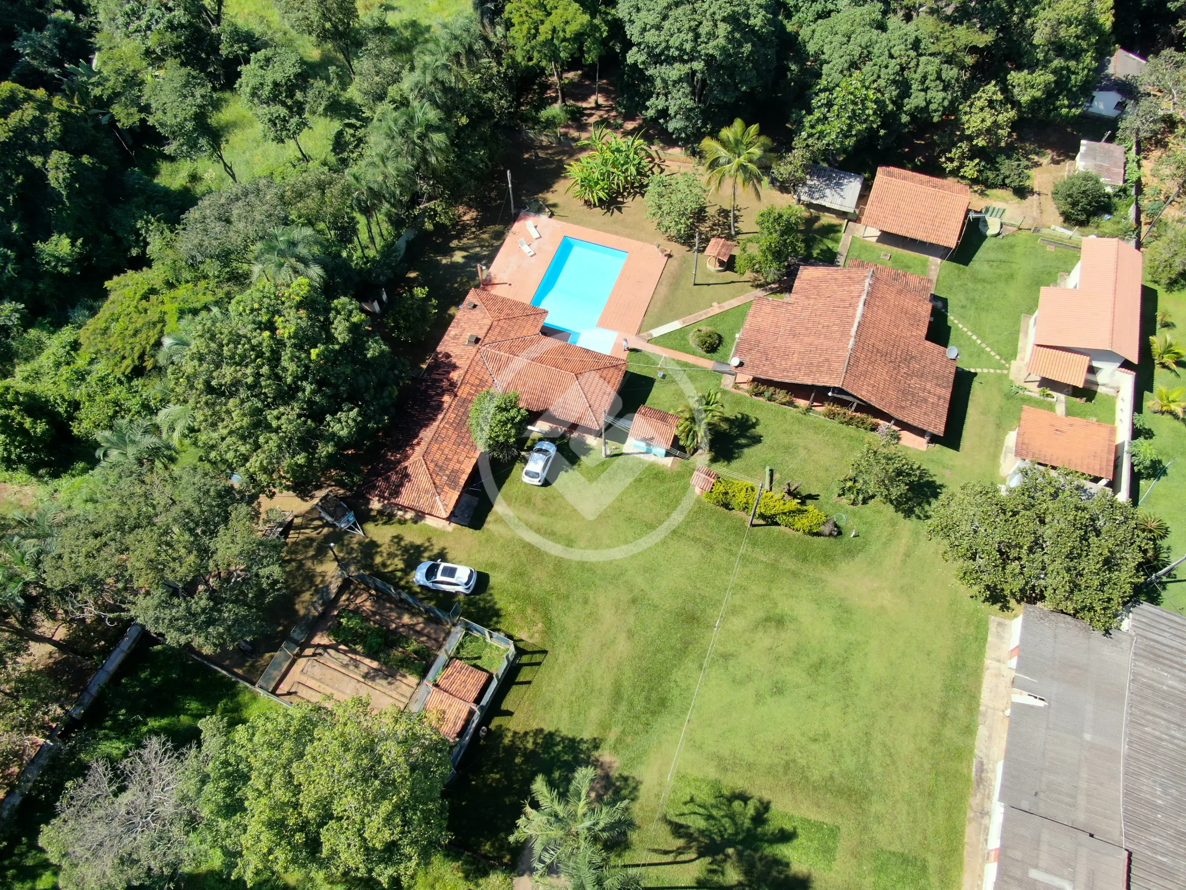 Fazenda Estância Vargem Bonita, Senador Canedo - GO — foto 1