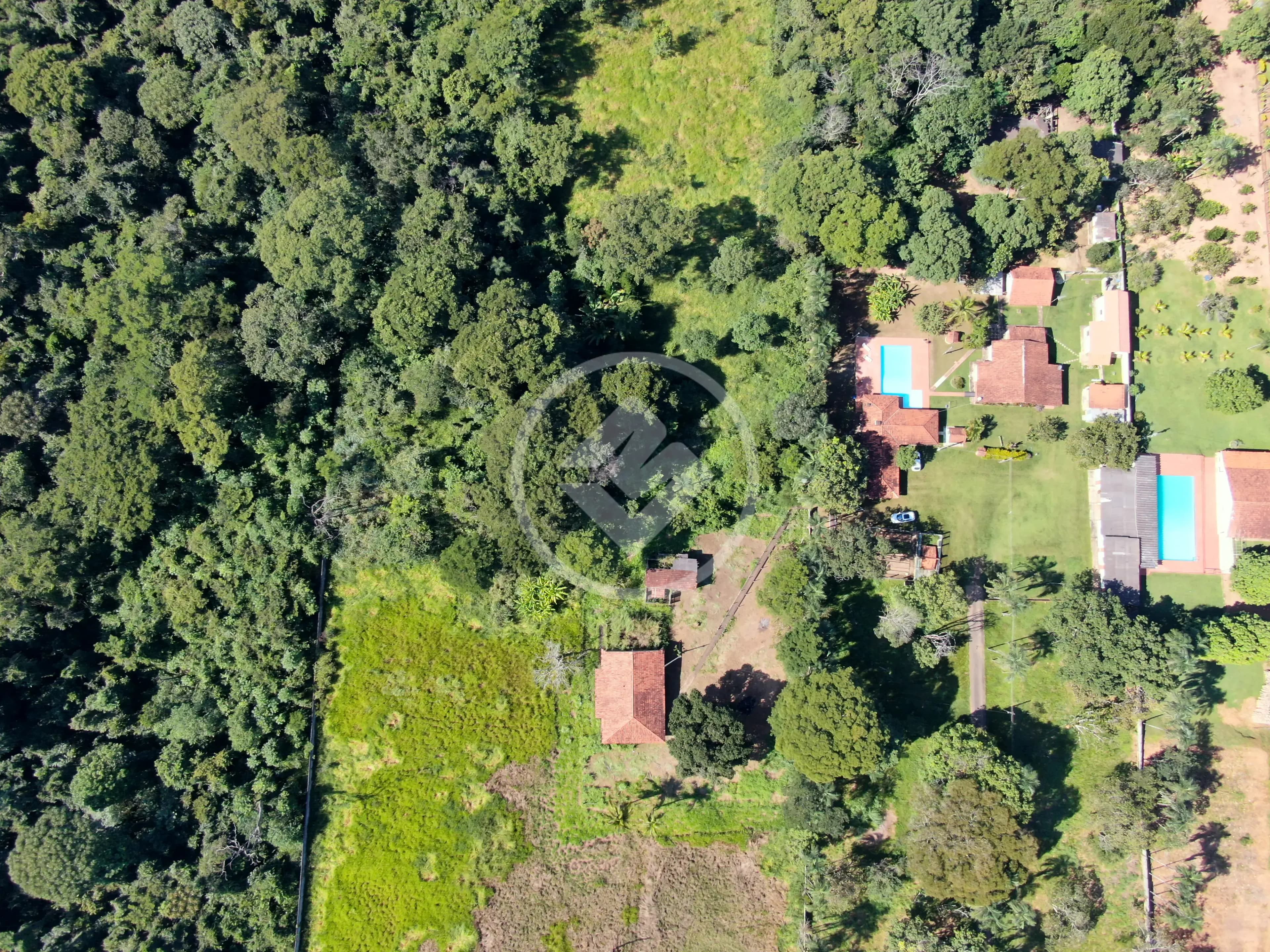 Fazenda no Estância Vargem Bonita, Senador Canedo — foto 4 de 6