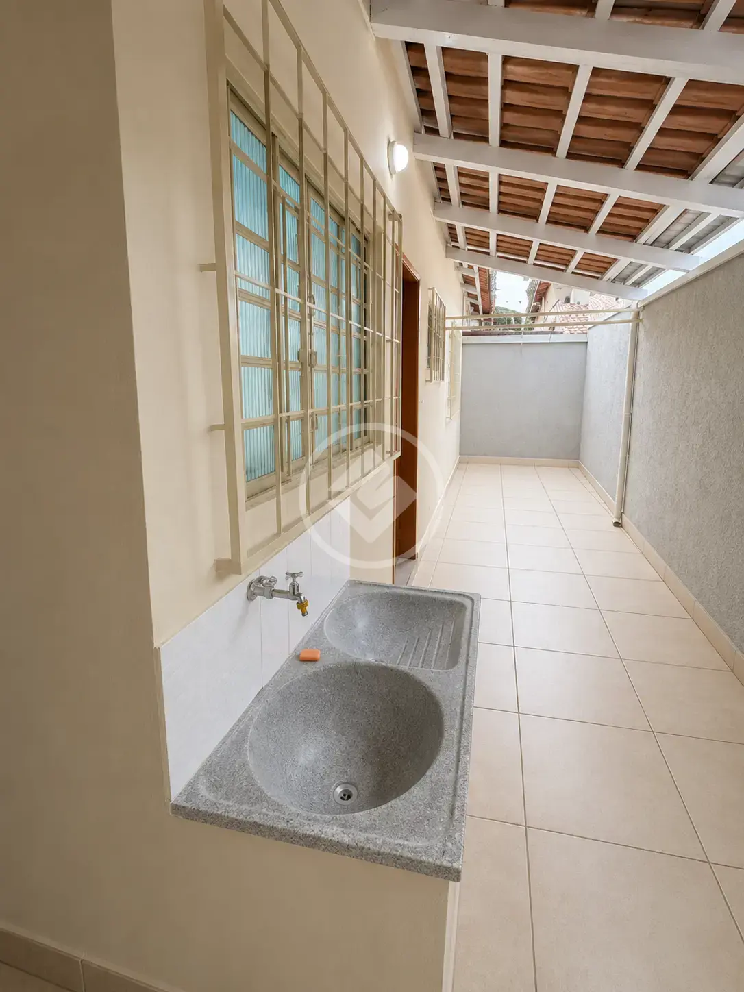 Casa 2 quartos no Setor Santos Dumont, Goiânia — foto 3 de 6
