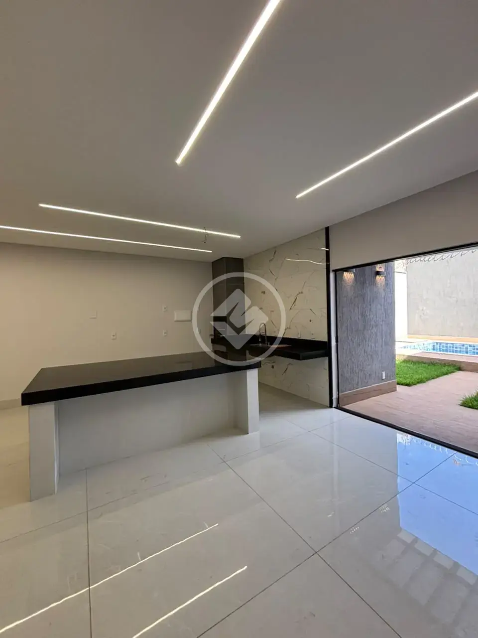 Sobrado 3 quartos no Jardim Atlântico, Goiânia — foto 3 de 6