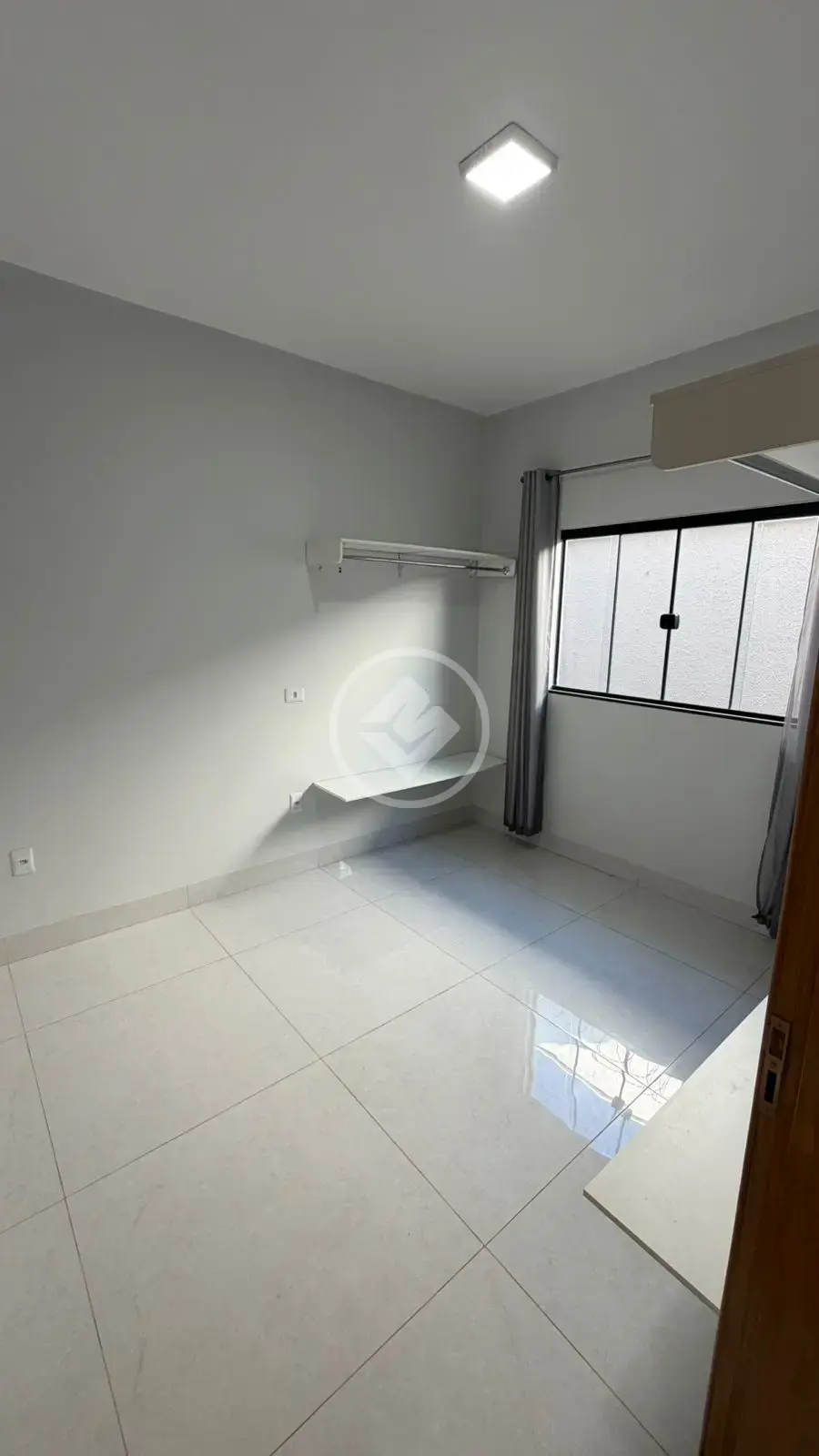 Casa 3 quartos no Cidade Satélite São Luiz, Aparecida de Goiânia — foto 3 de 6