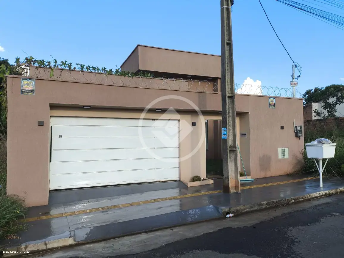 Casa Jardim Buriti Sereno, Aparecida de Goiânia - GO — foto 1