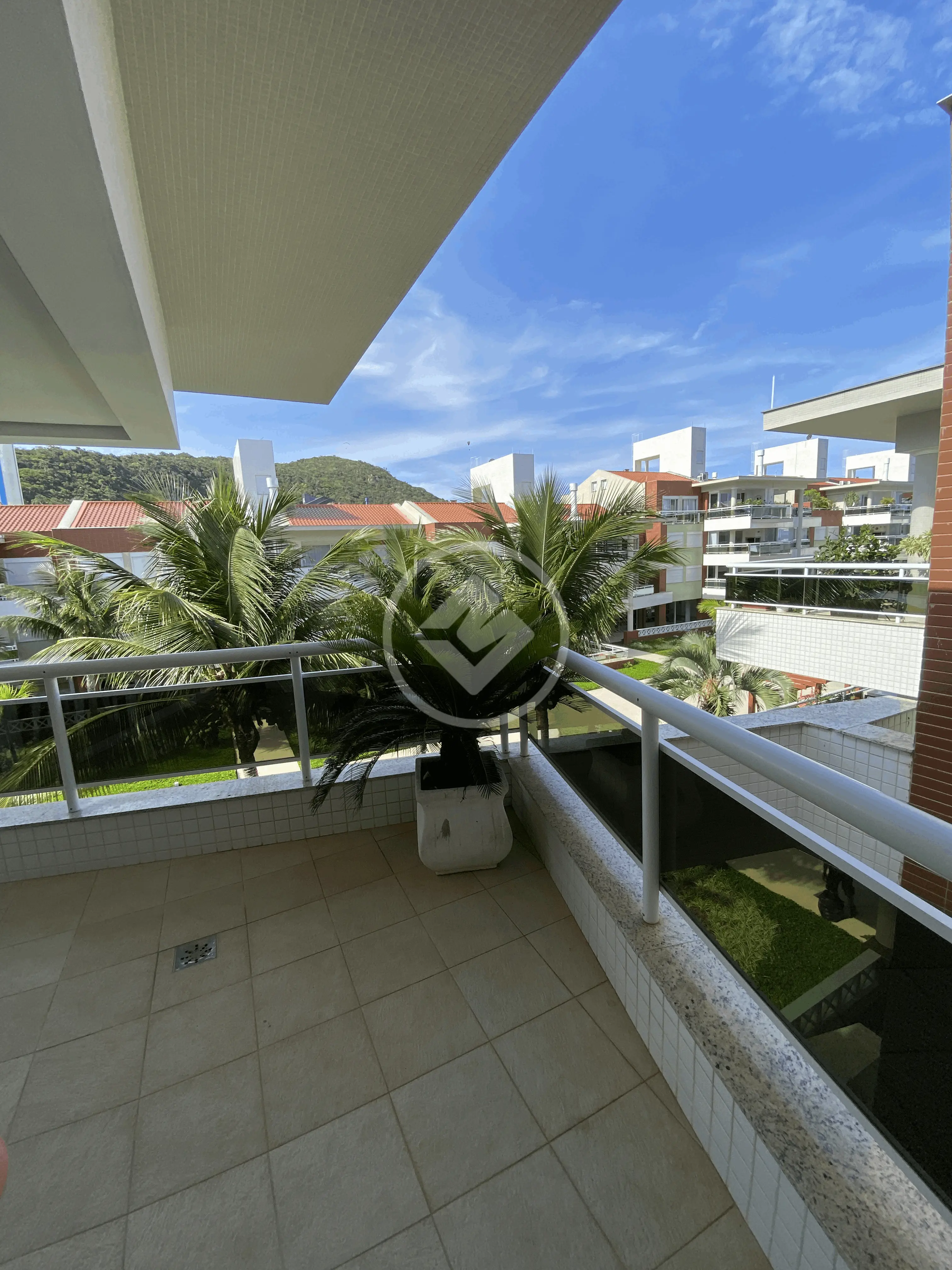 Apartamento Praia Brava, Florianópolis - SC — foto 1