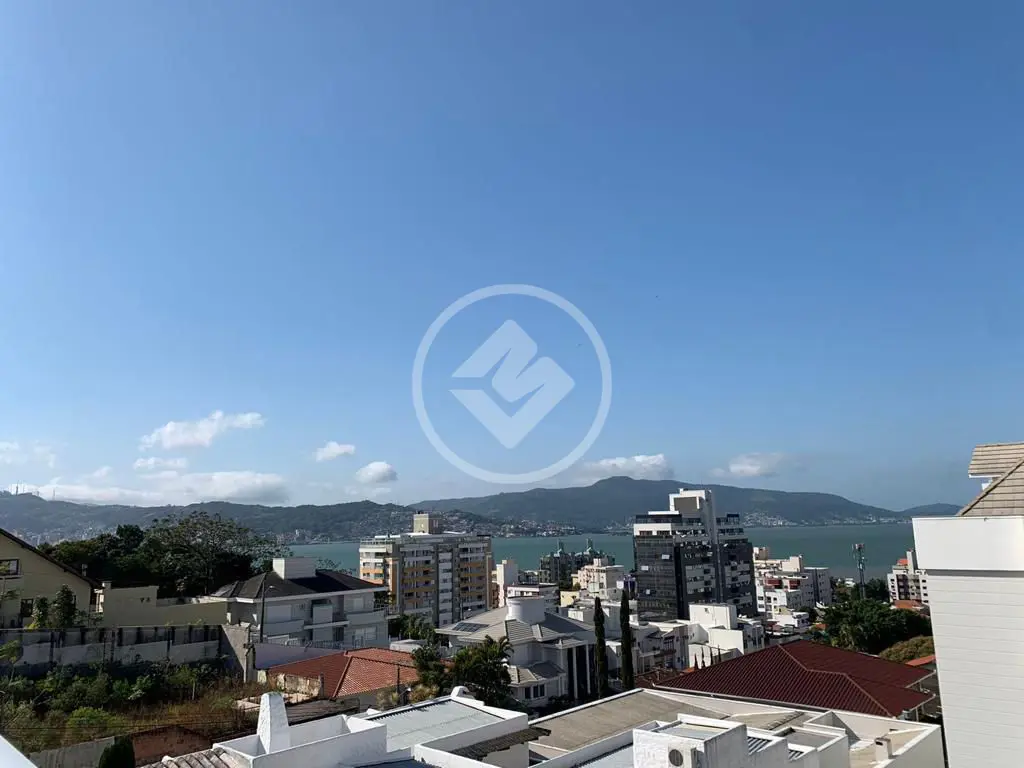 Cobertura a venda em Coqueiros