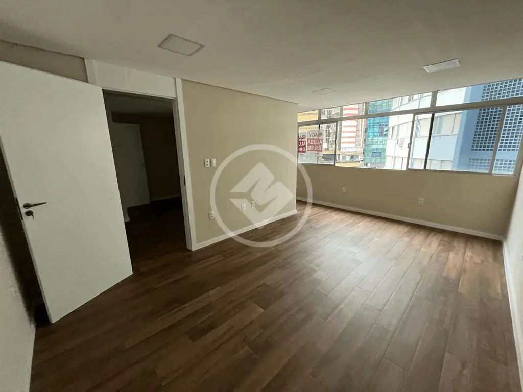 Sala Comercial no Centro, Florianópolis — foto 2 de 6