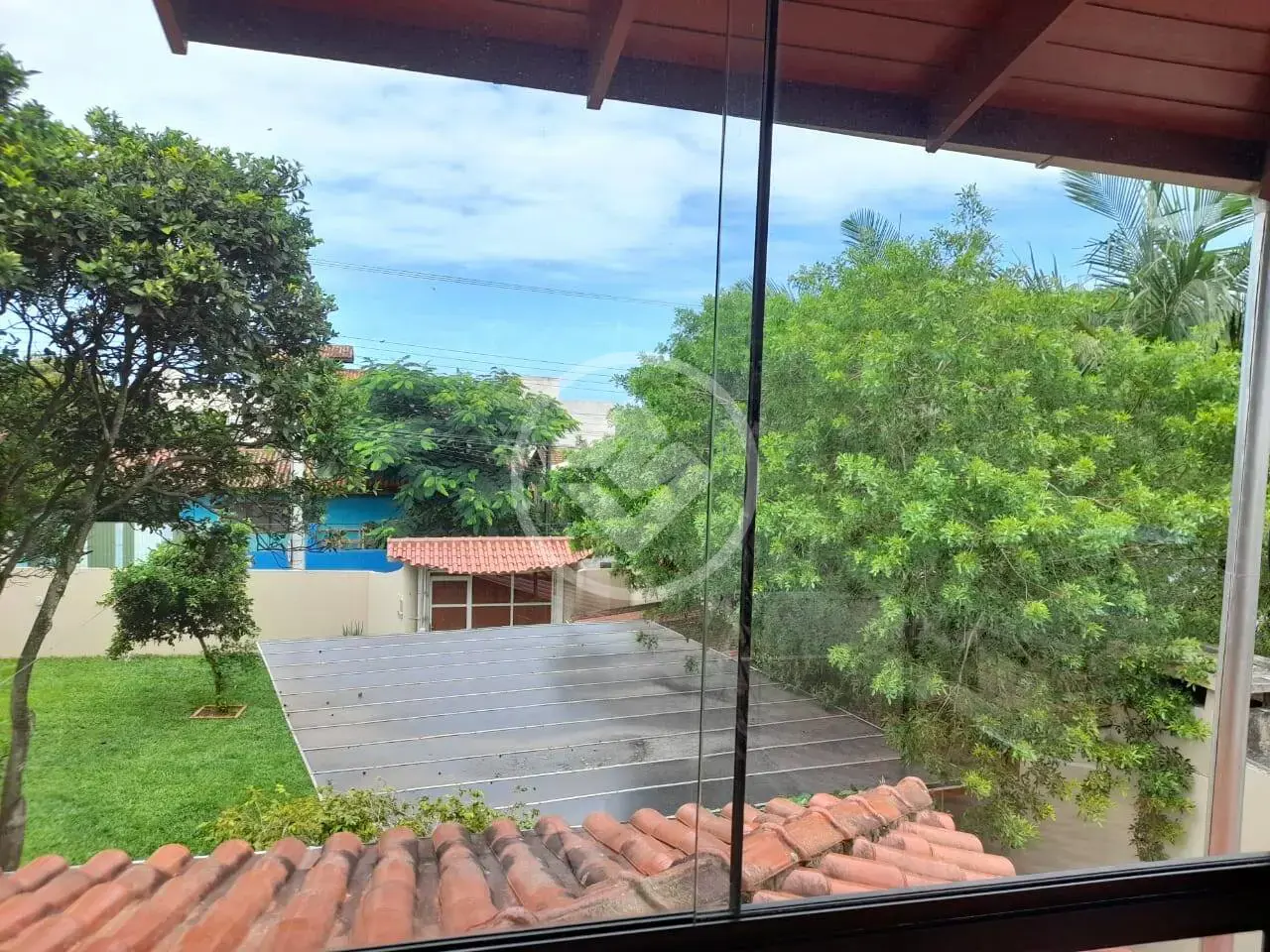 CASA À VENDA RIO VERMELHO
