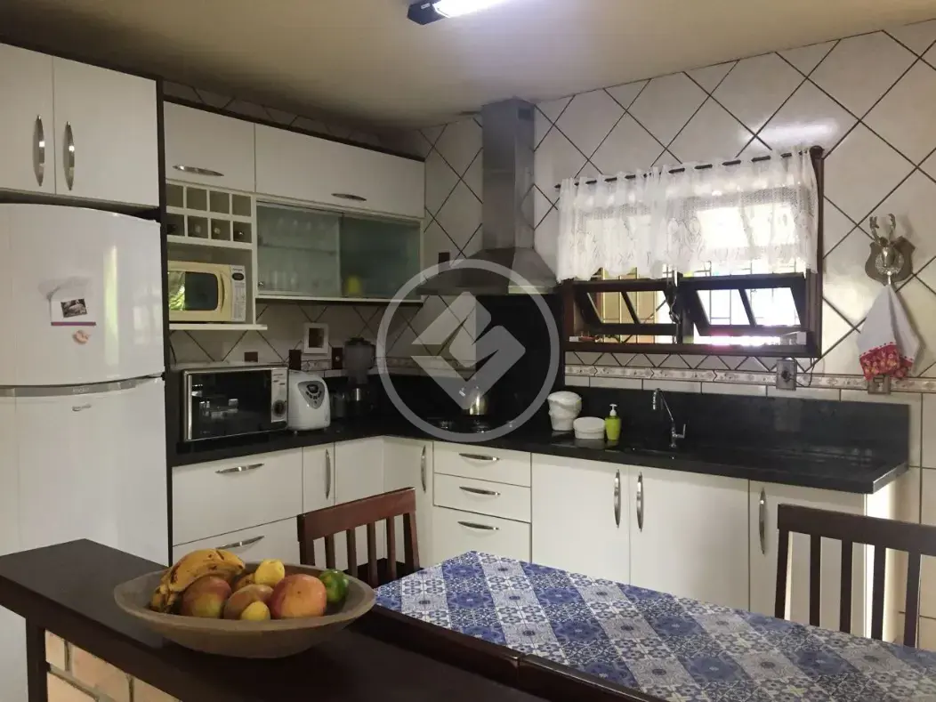 Sobrado 3 quartos no Rio Tavares, Florianópolis — foto 3 de 6