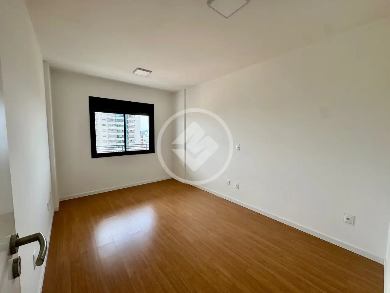 Apartamento 1 quarto no Barreiros, São José — foto 3 de 6