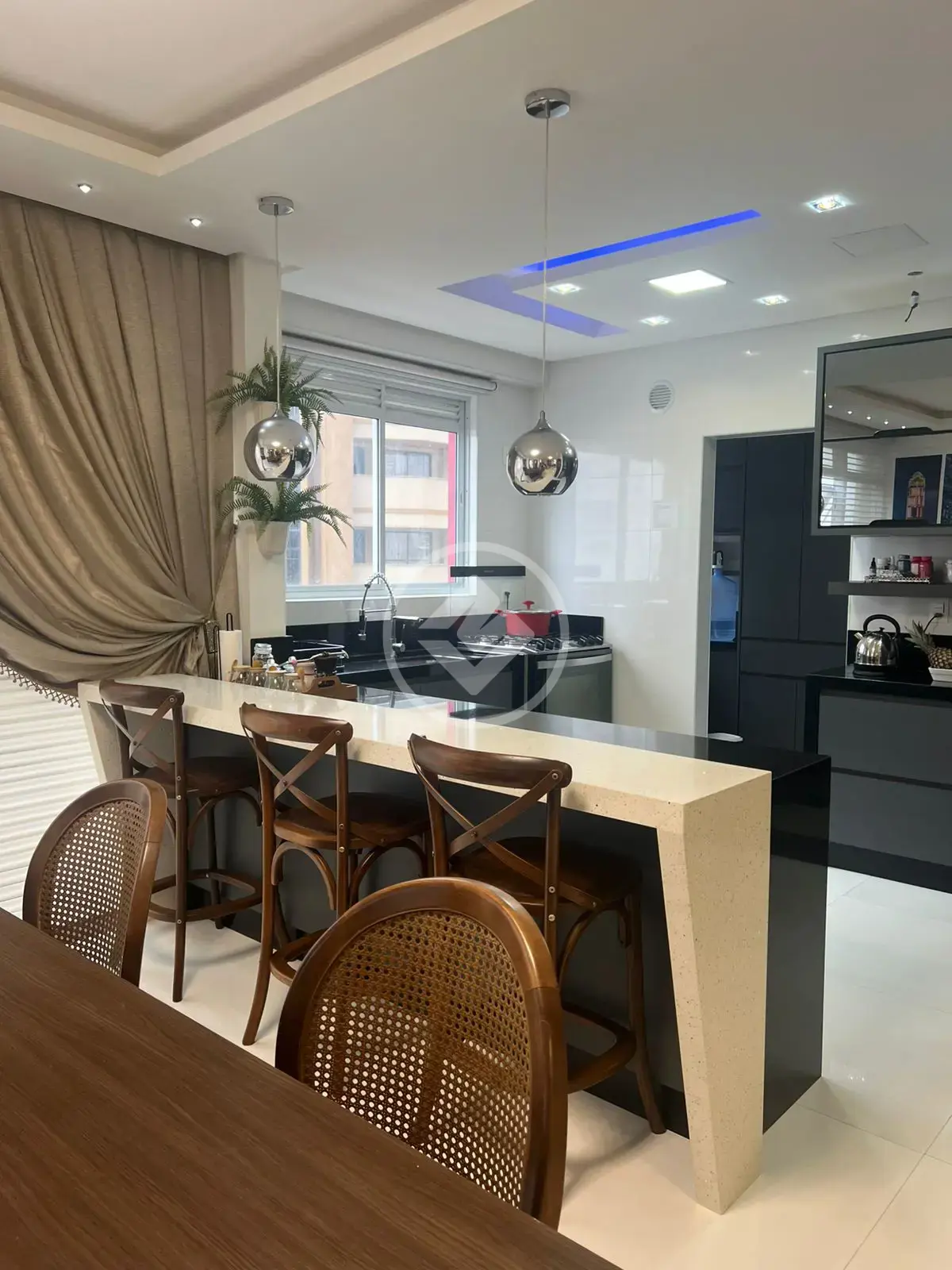 Apartamento 3 quartos no Meia Praia, Itapema — foto 3 de 6