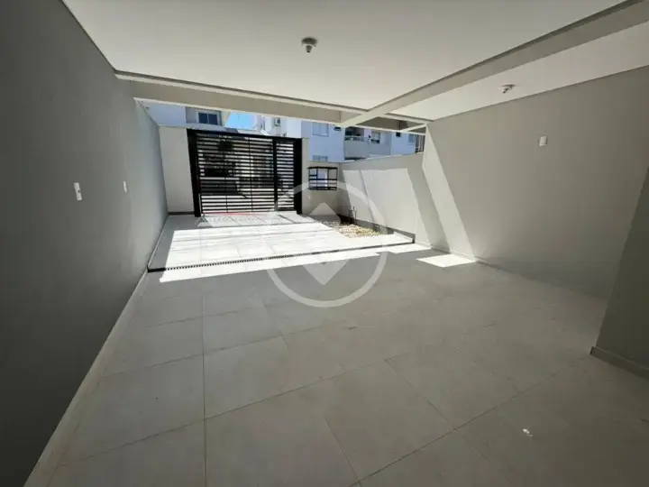 Sobrado 3 quartos no Barreiros, São José — foto 3 de 6