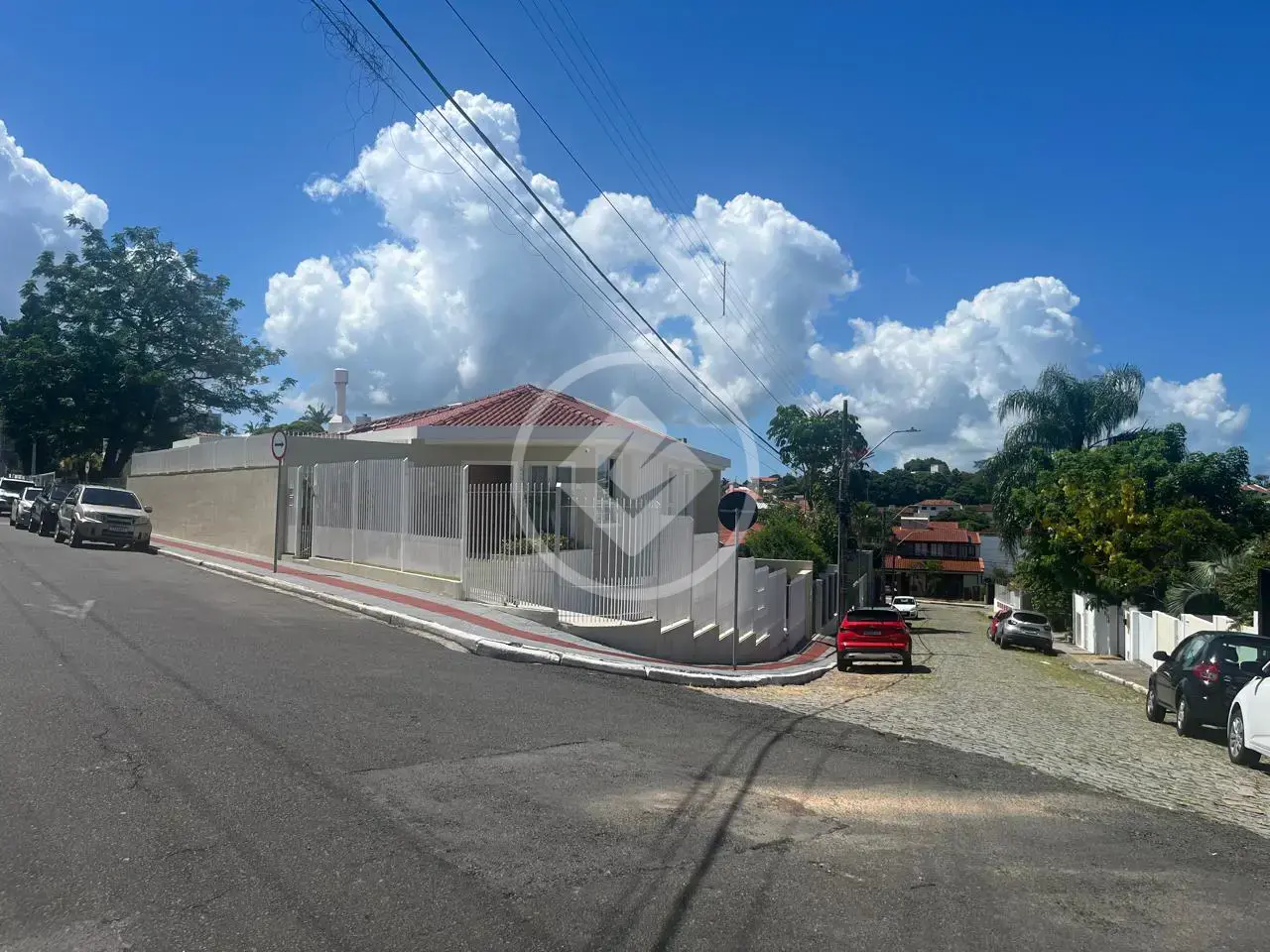Casa de Alto Padrão no Bom Abrigo | 3 Dormitórios | SPA, Automação e Garagem para 5 Carros