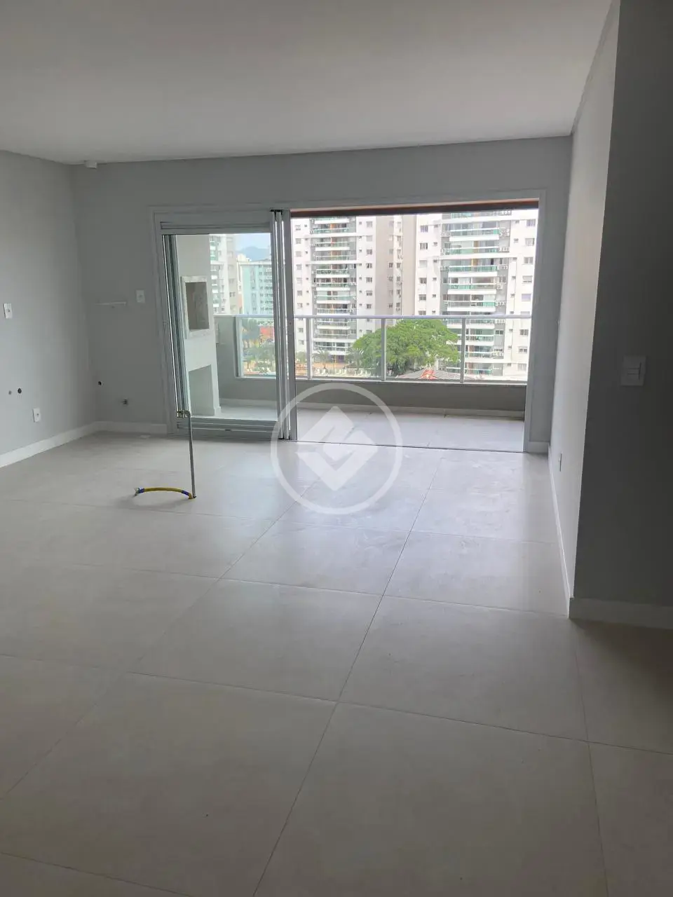 Apartamento 3 quartos no Barreiros, São José — foto 3 de 6