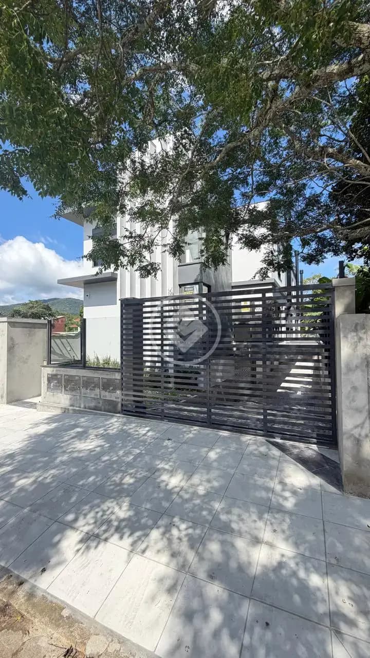 Casa Córrego Grande, Florianópolis - SC — foto 1